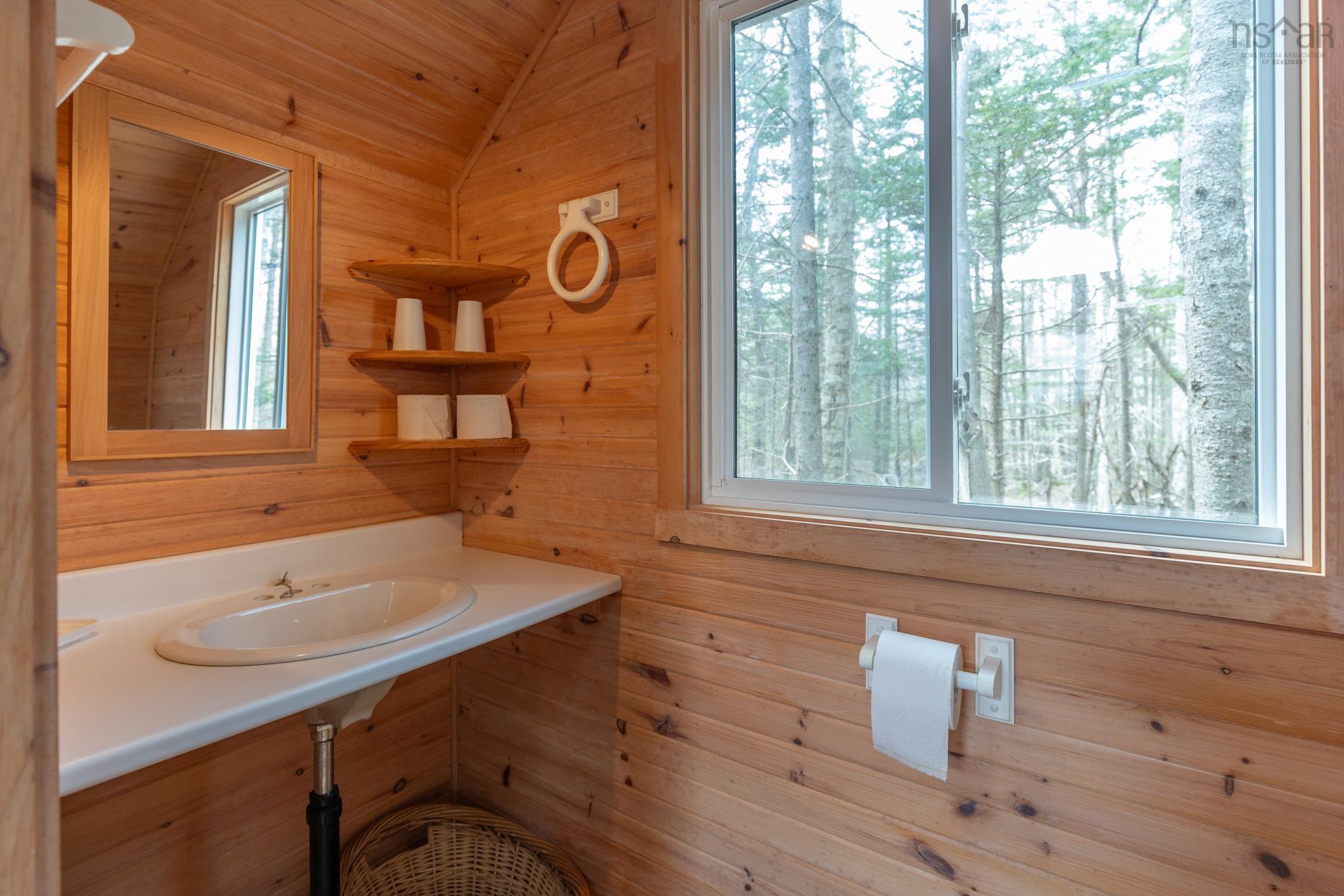 $395,000.00: 81 Chemin Des Bouleaux, Sluice Point