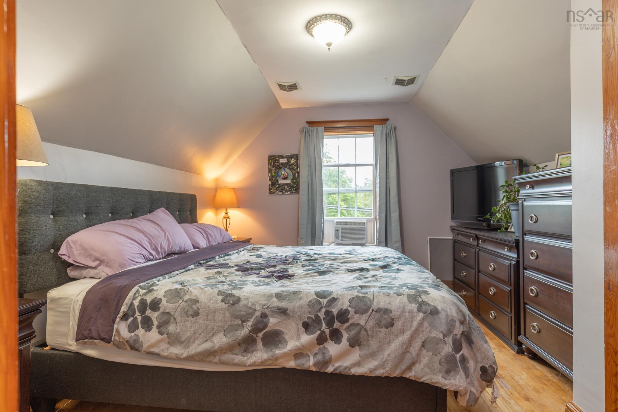 $279,900.00: 25 Chemin De Lest Road, Wedgeport