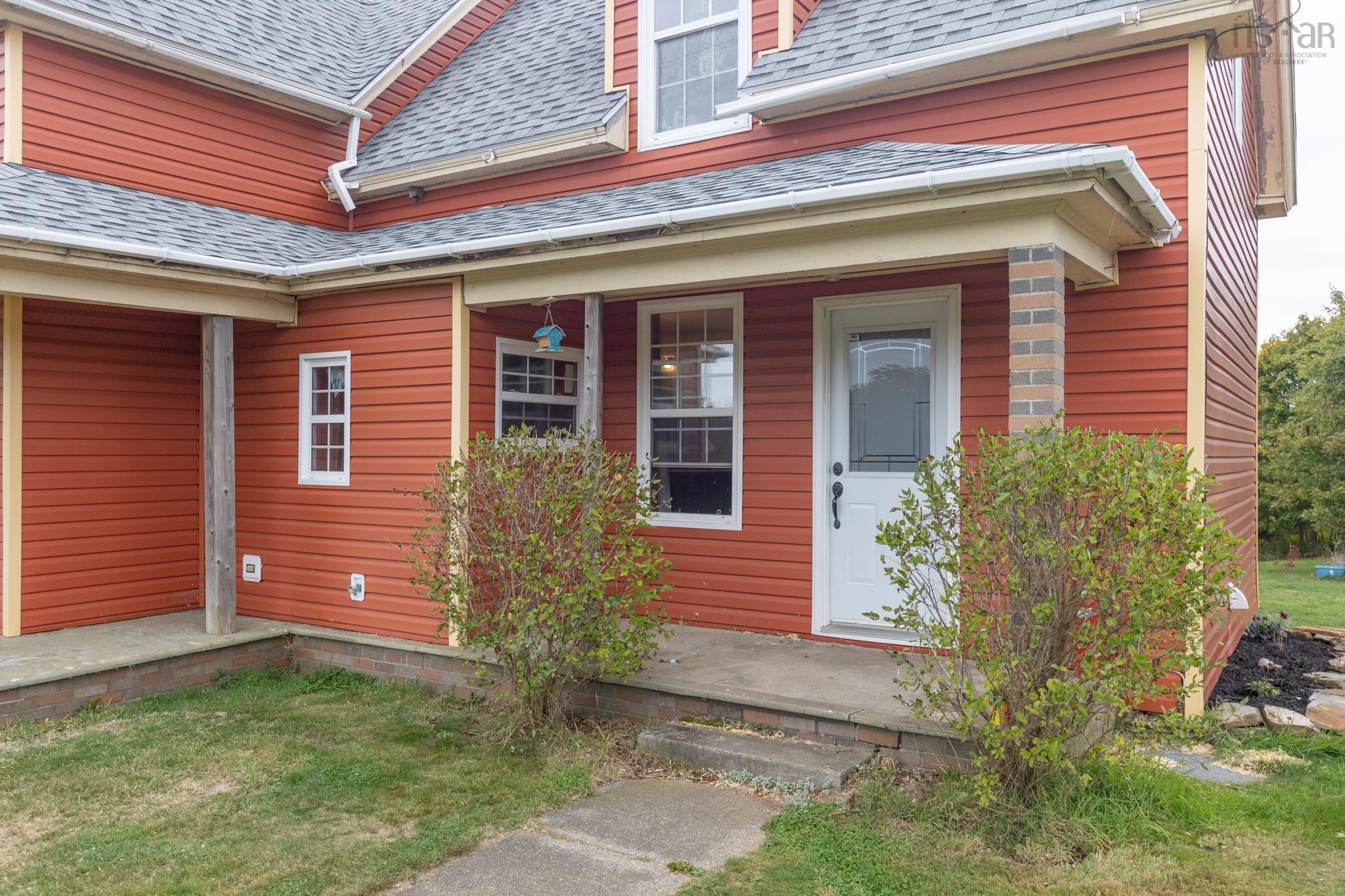 $279,900.00: 25 Chemin De Lest Road, Wedgeport