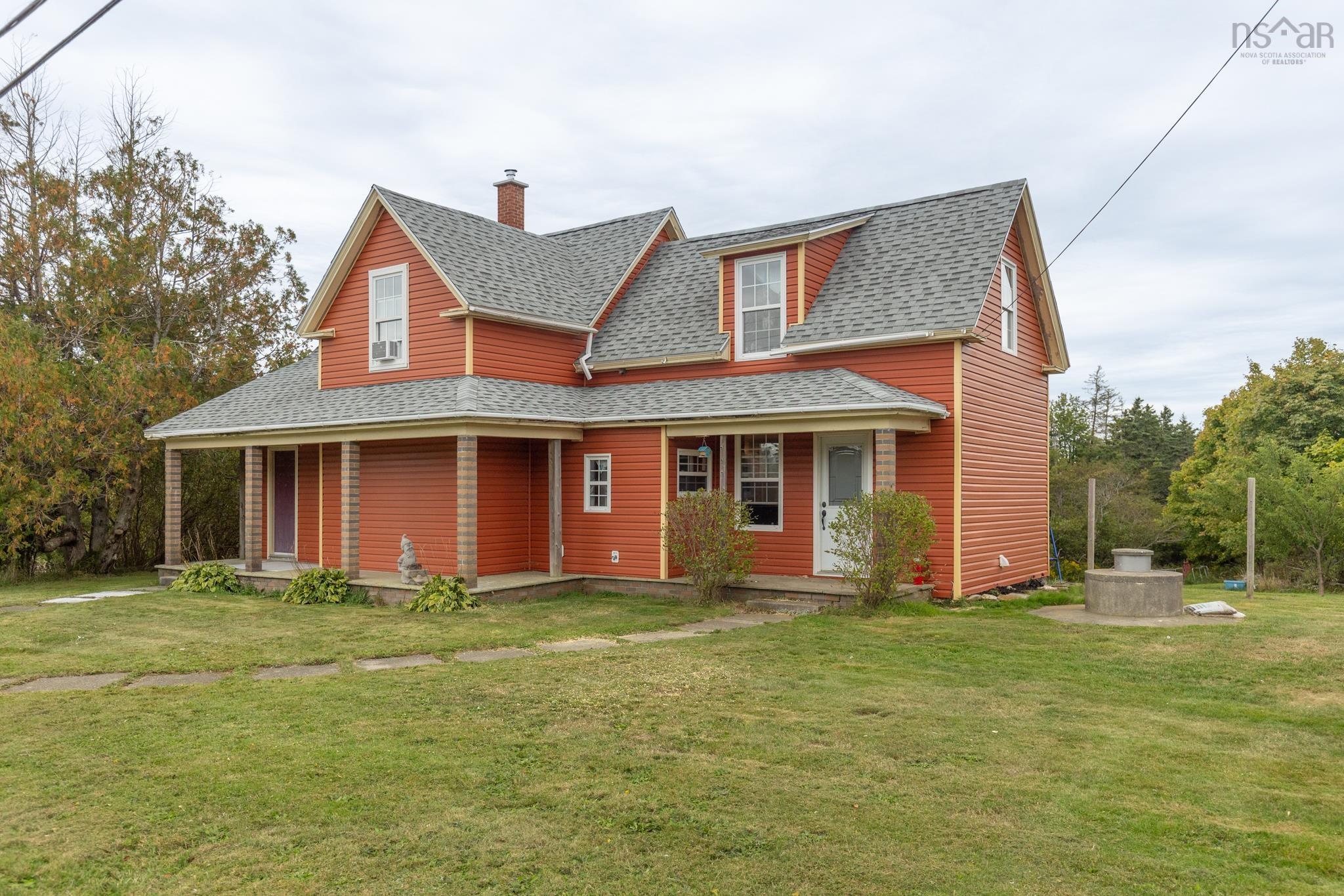 $279,900.00: 25 Chemin De Lest Road, Wedgeport
