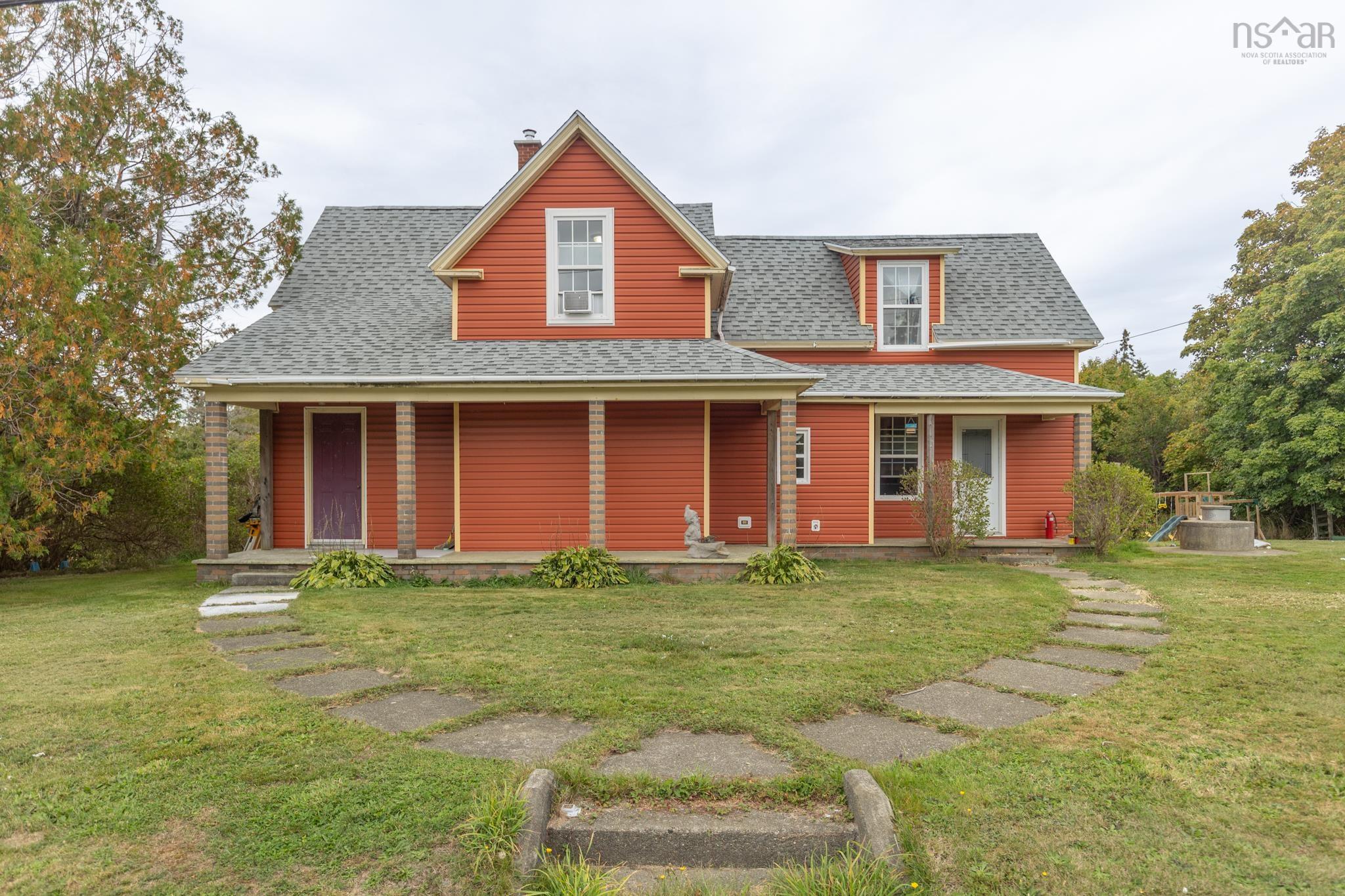$279,900.00: 25 Chemin De Lest Road, Wedgeport