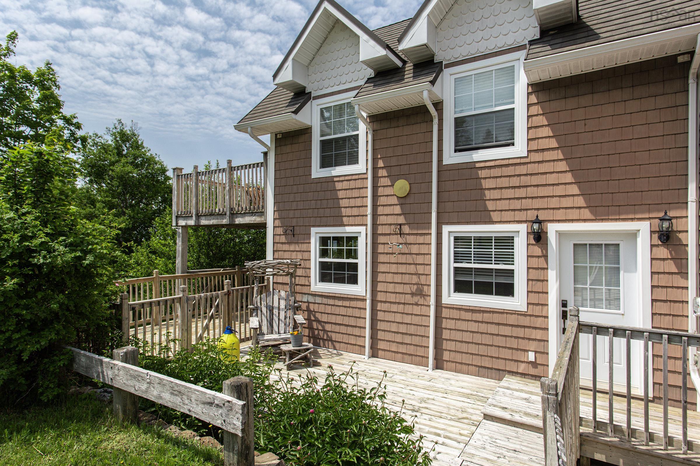 $925,000.00: 8831 St. Croix Cove Road, St Croix Cove