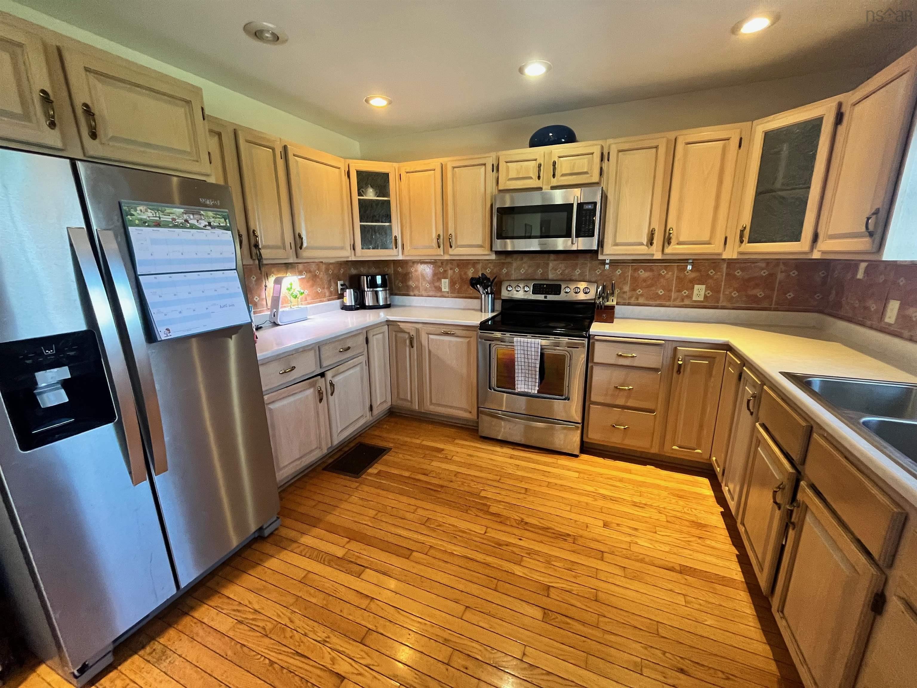 $439,500.00: 257 Half Island Cove Road, Half Island Cove