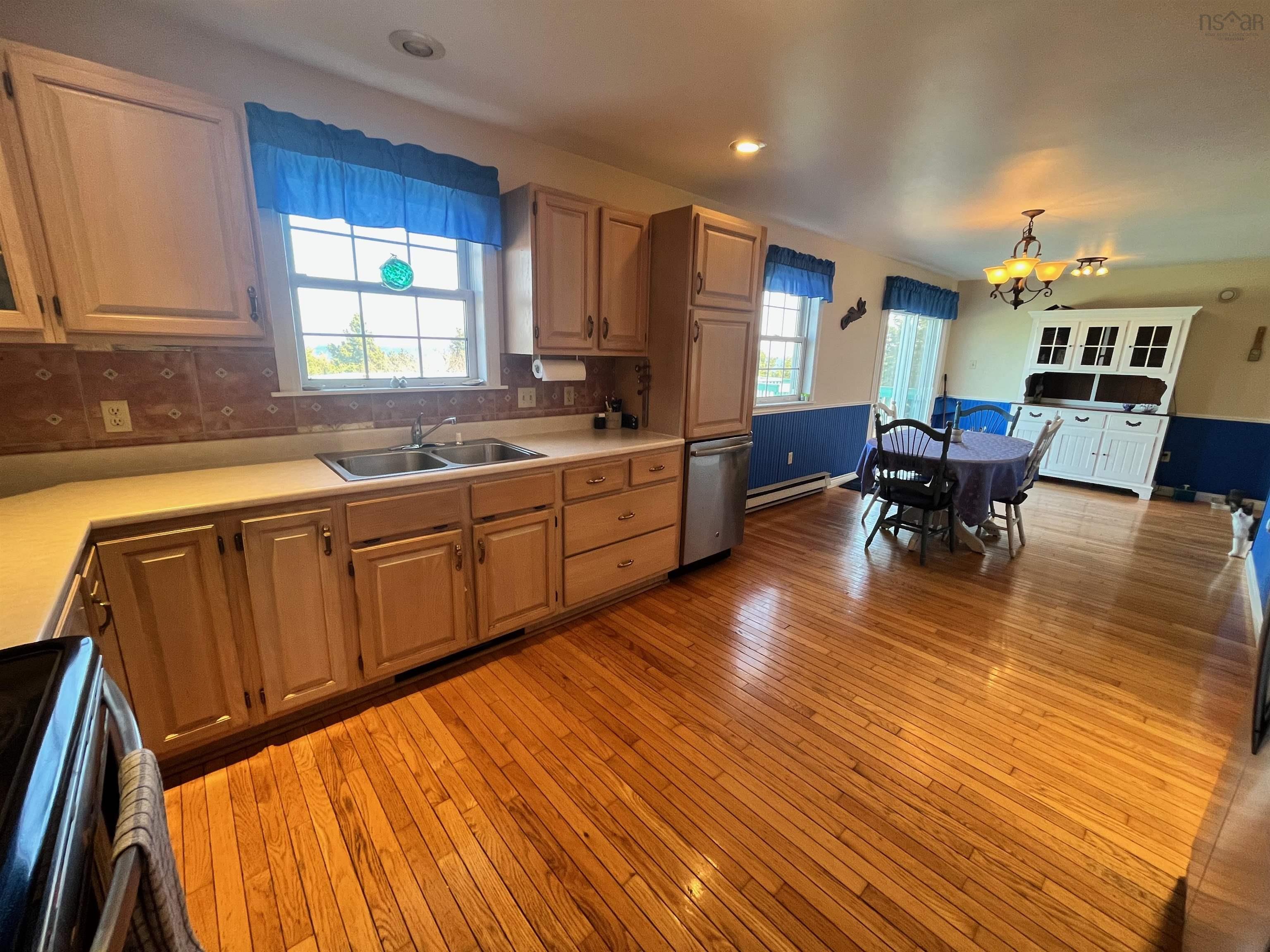 $439,500.00: 257 Half Island Cove Road, Half Island Cove