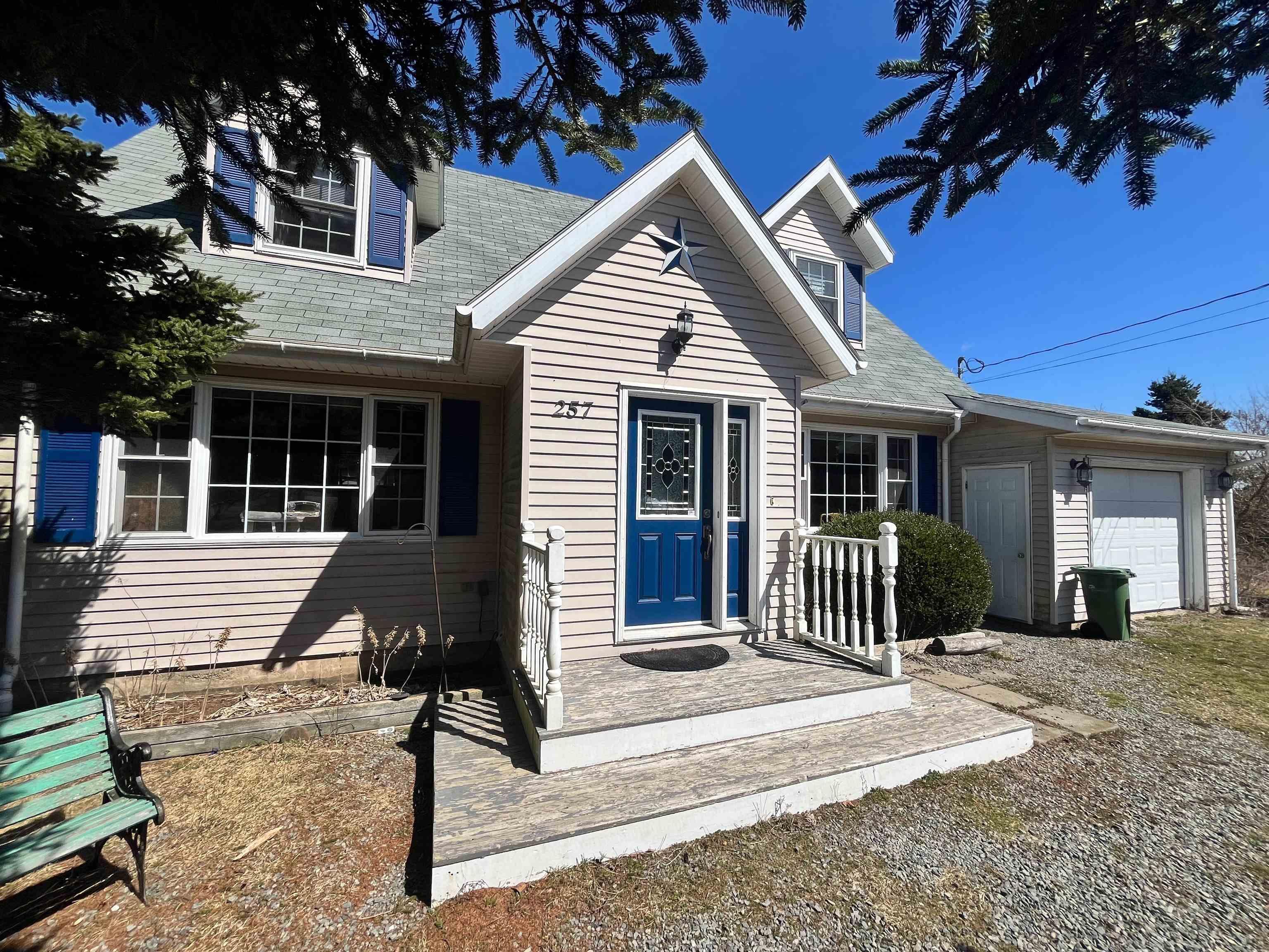 $439,500.00: 257 Half Island Cove Road, Half Island Cove