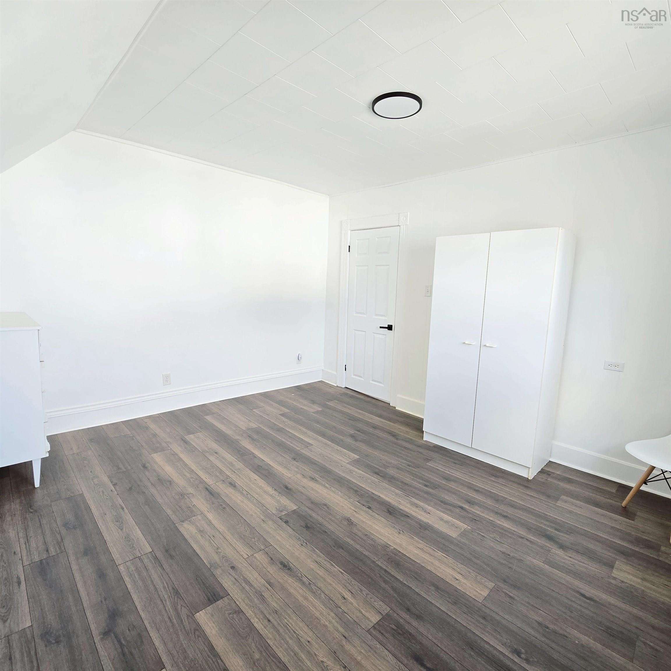 $289,000.00: 210 Union Street, Sydney