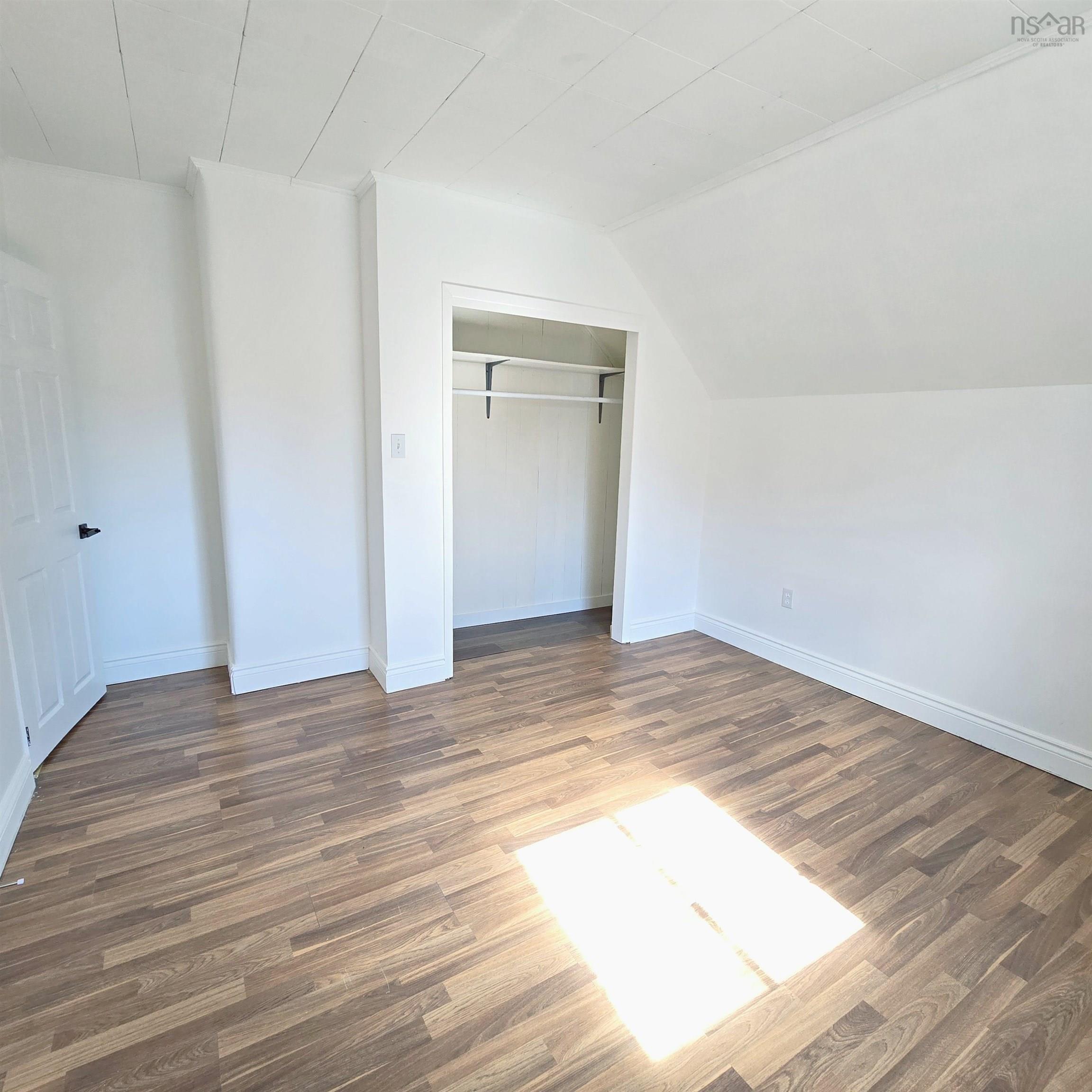 $289,000.00: 210 Union Street, Sydney