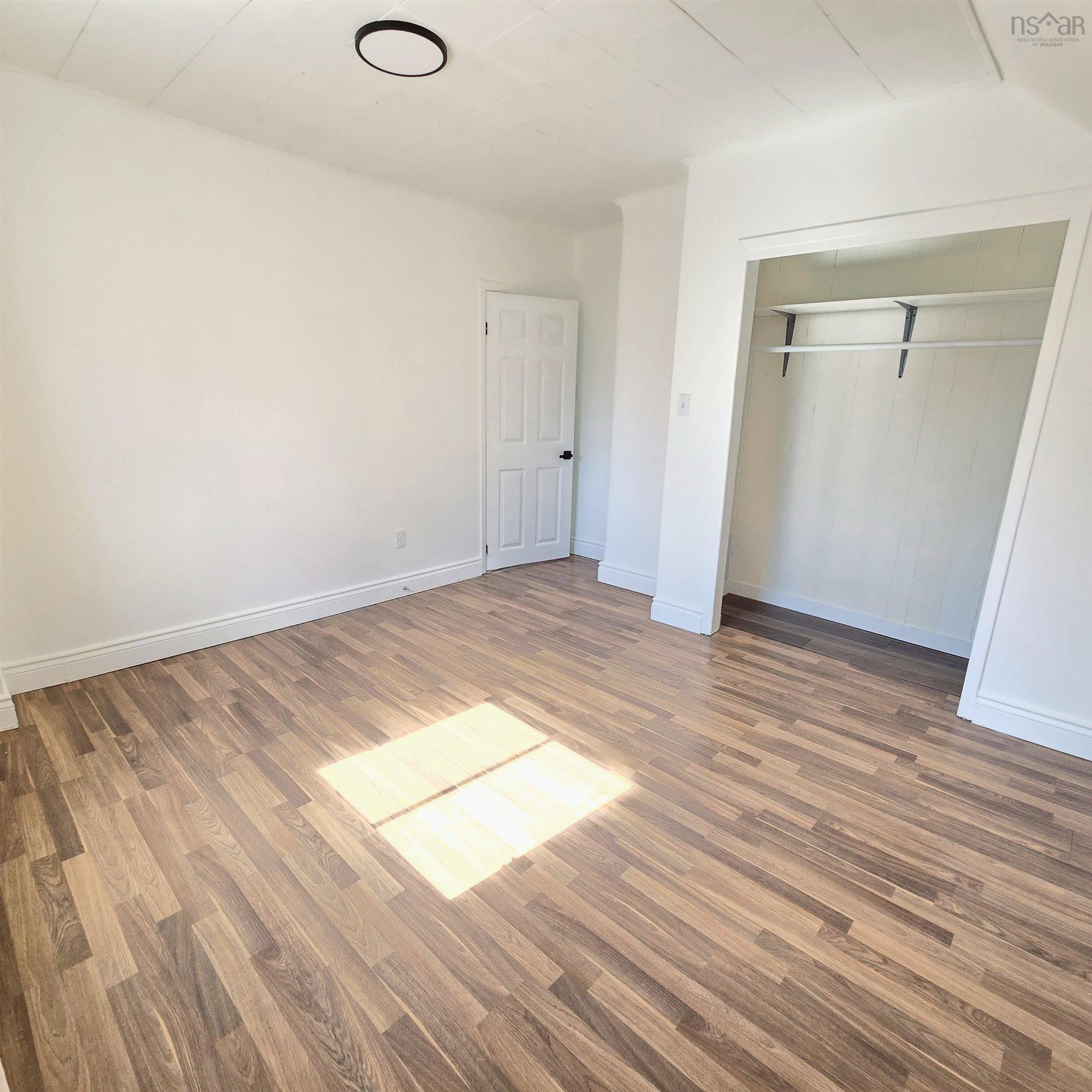 $289,000.00: 210 Union Street, Sydney
