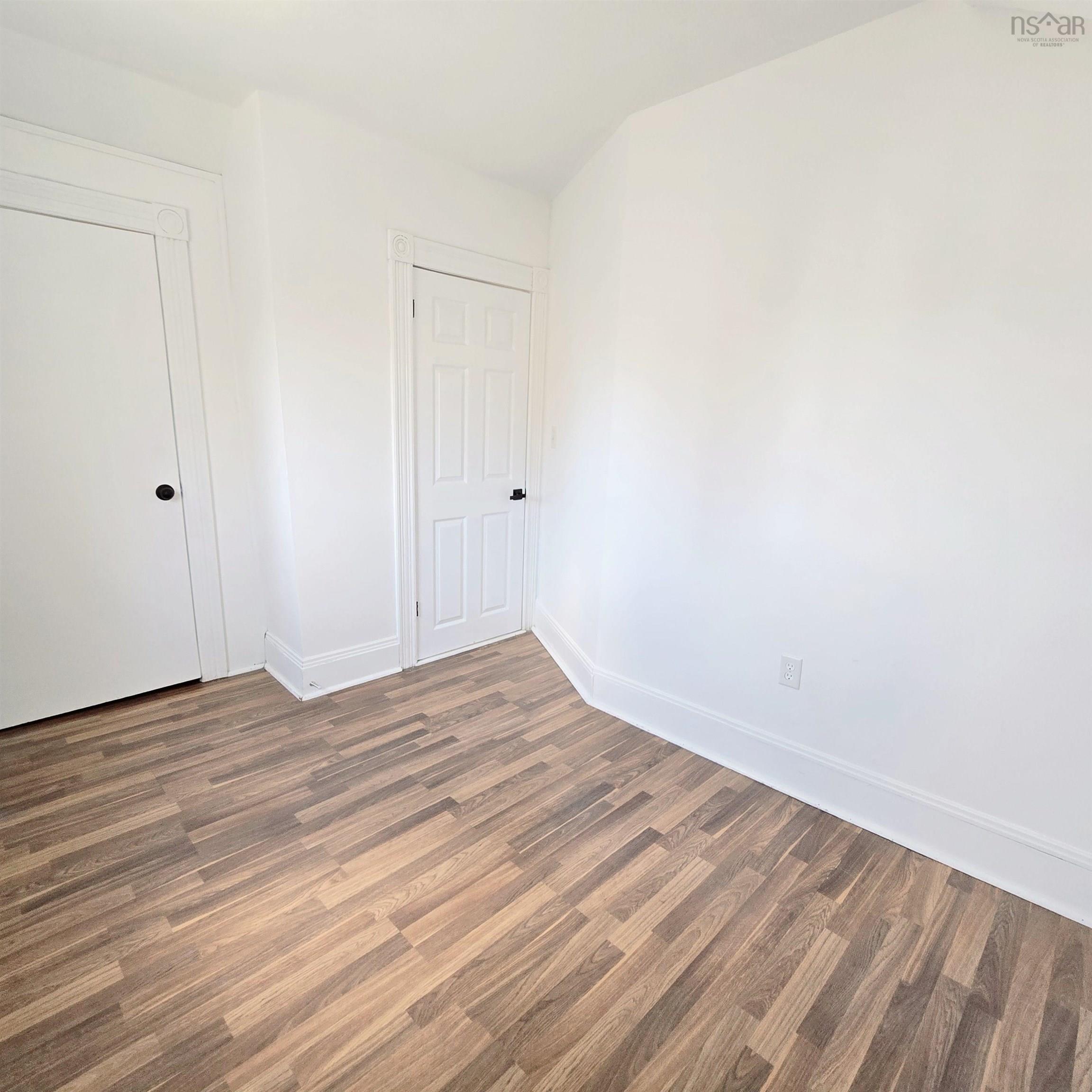 $289,000.00: 210 Union Street, Sydney