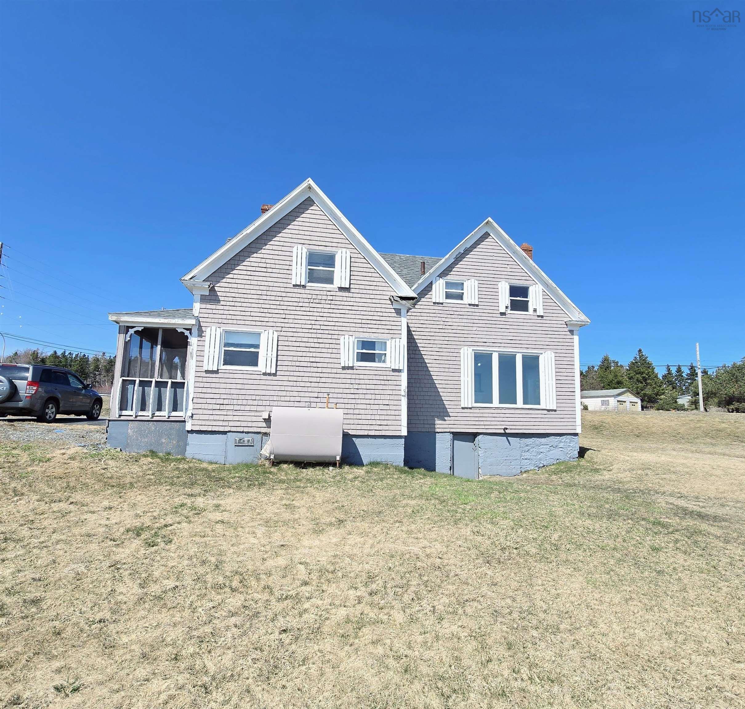 $250,000.00: 1 Hillside Boularderie Road, Groves Point