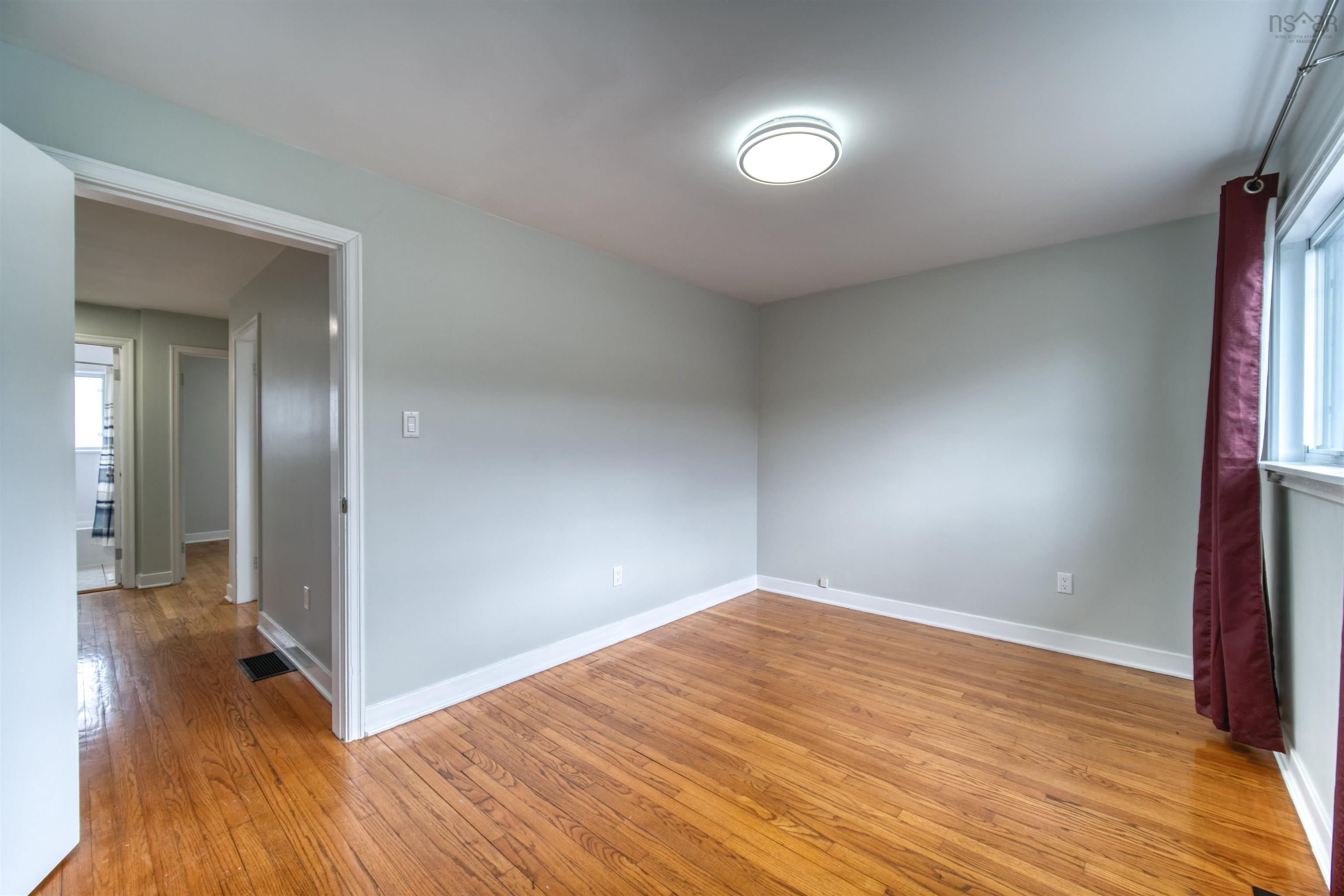 $379,500.00: 7A Centre Street, Dartmouth