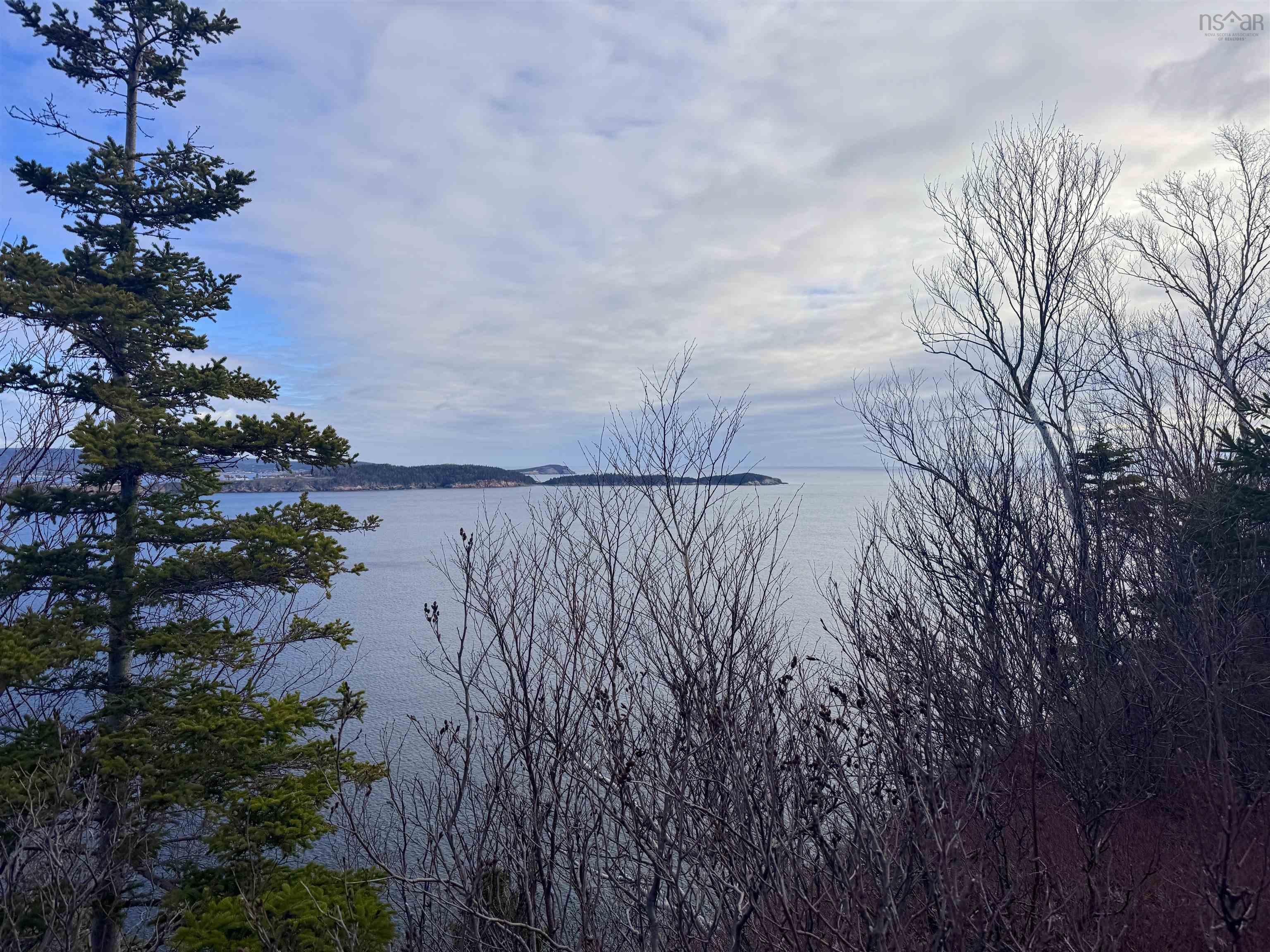 $160,000.00: Cabot Trail, Ingonish Ferry