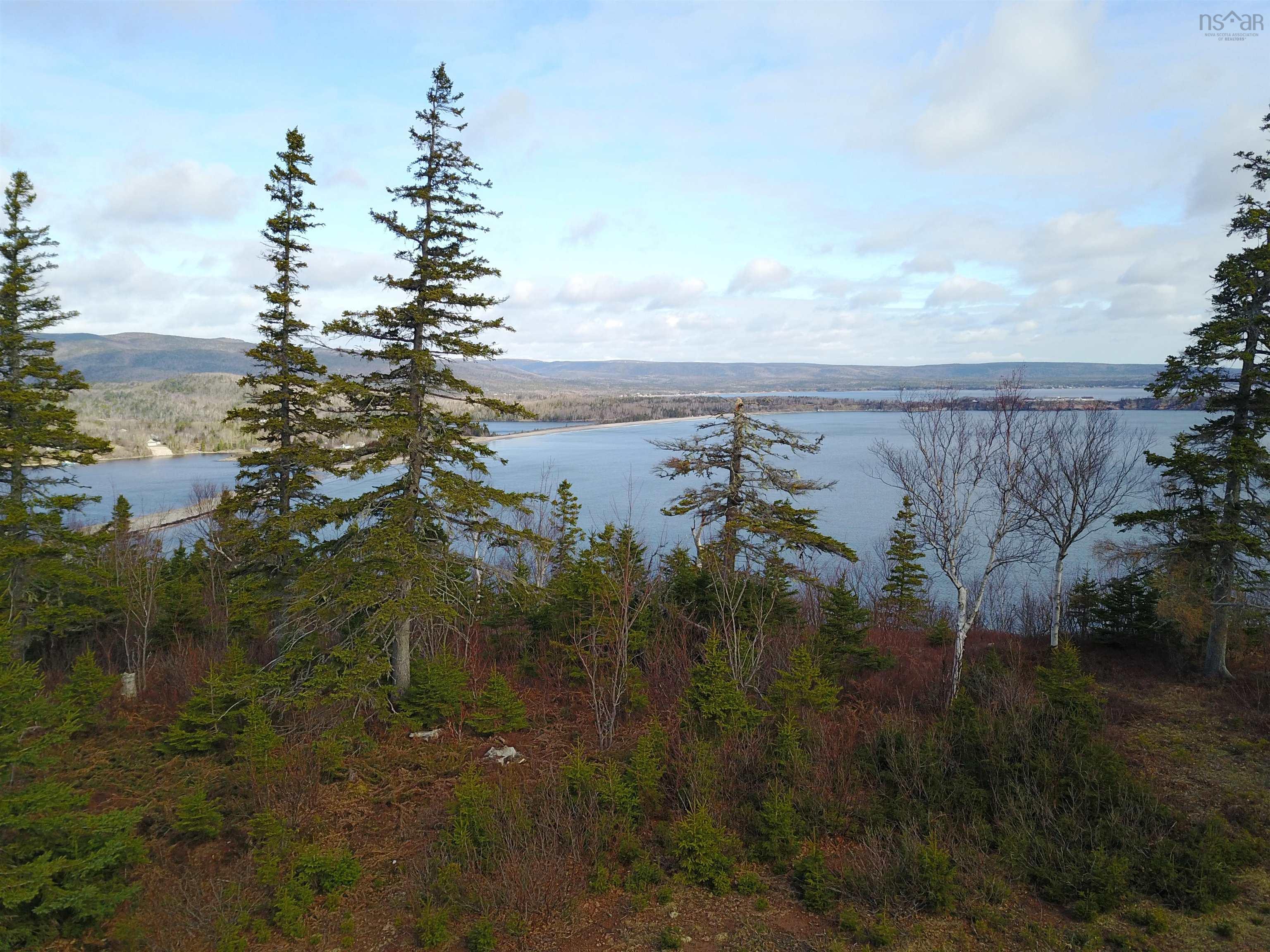 $160,000.00: Cabot Trail, Ingonish Ferry