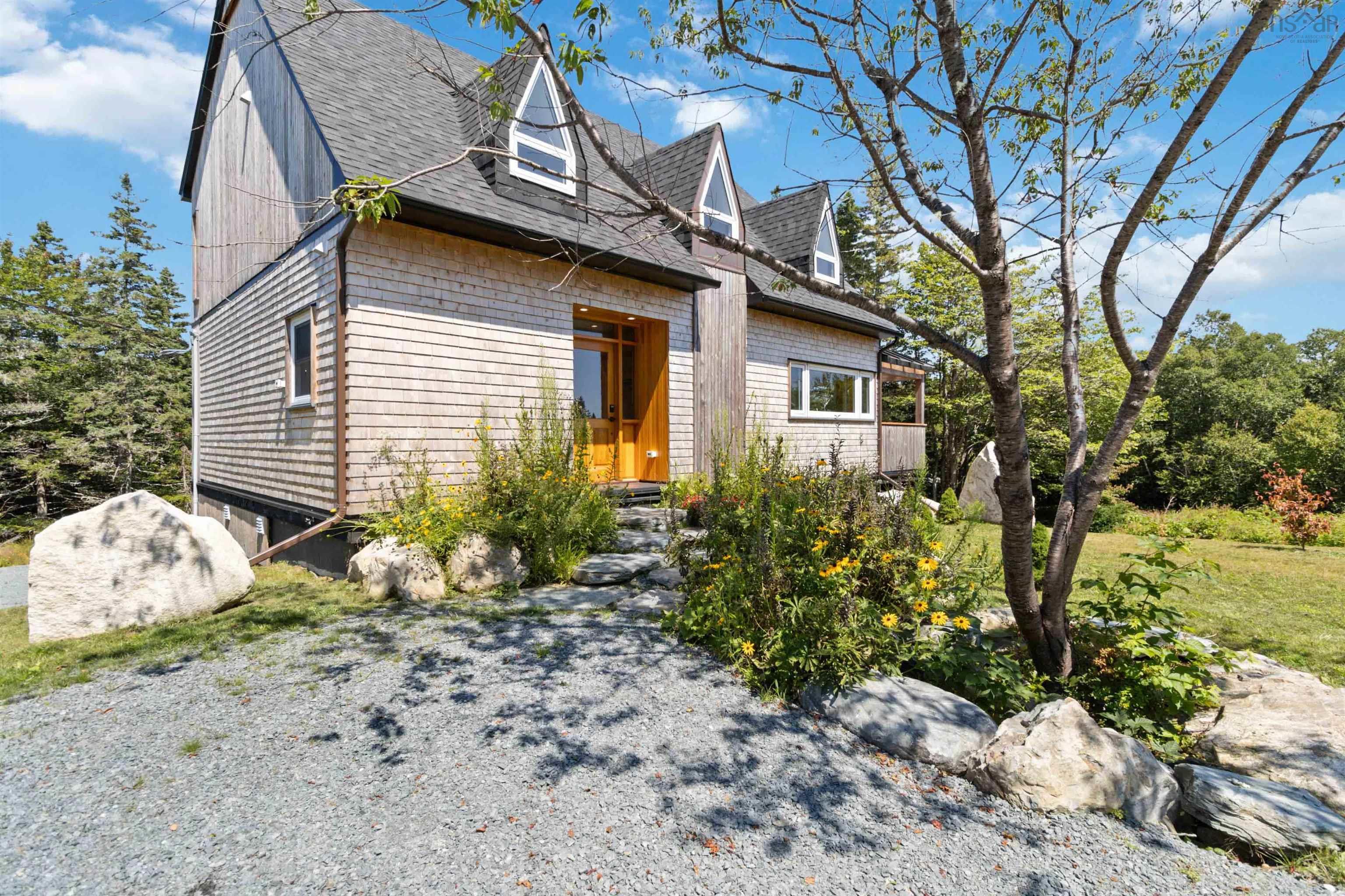 $629,000.00: 51 Everetts Way, Hunts Point