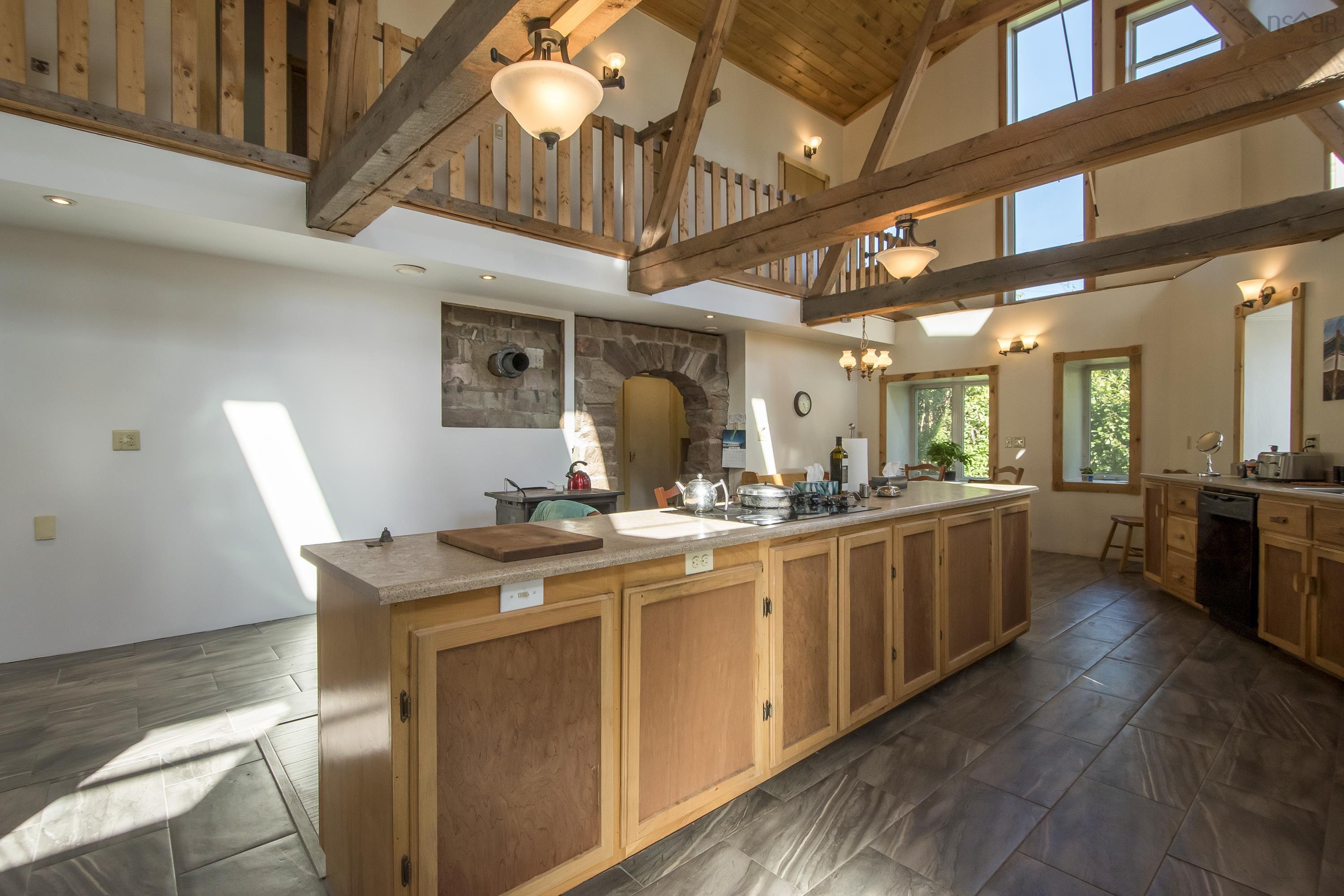 $470,000.00: 319 McAuley Road, Hedgeville