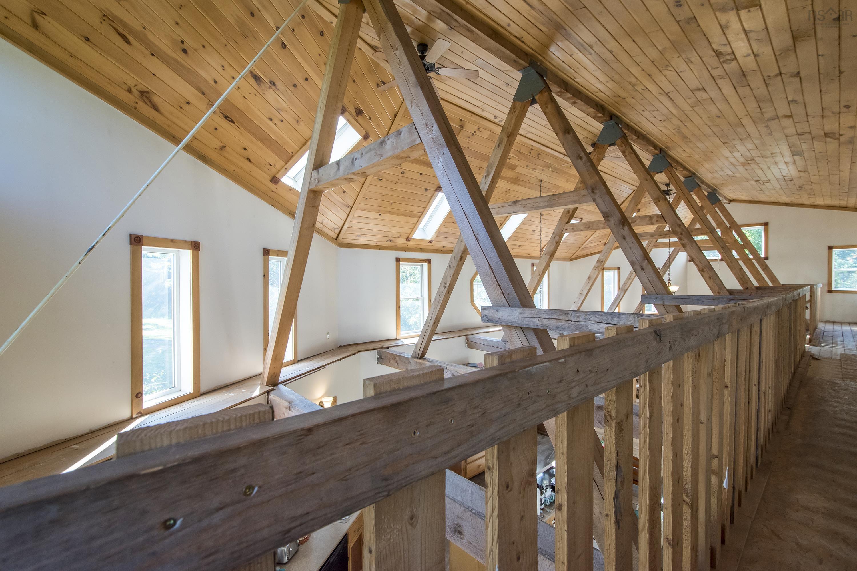 $470,000.00: 319 McAuley Road, Hedgeville