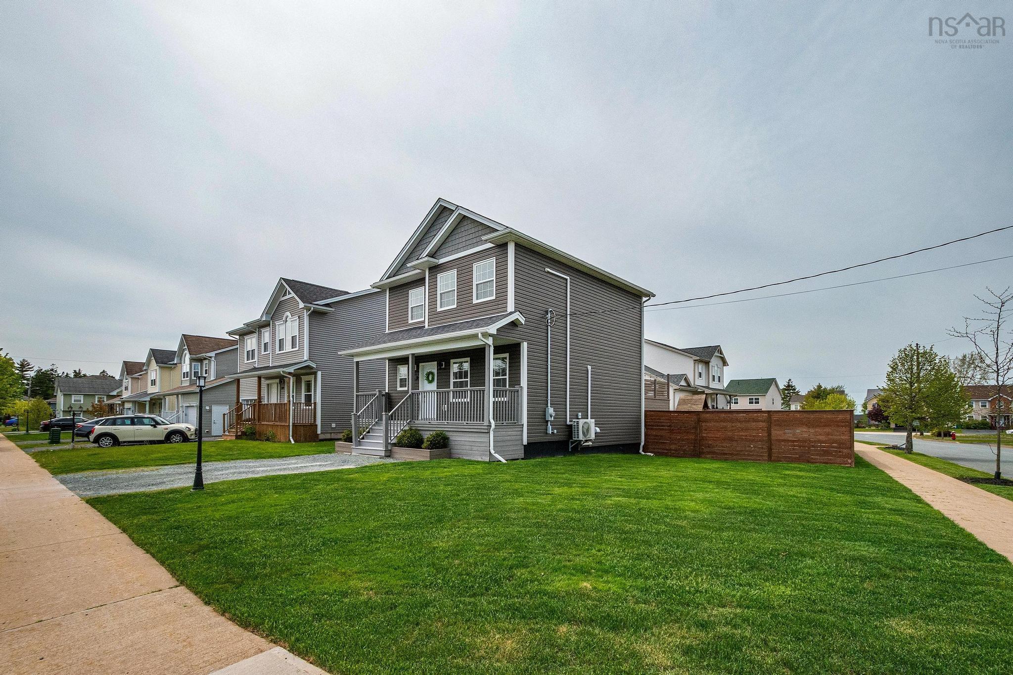 $599,900.00: 115 St Clair Avenue, Dartmouth