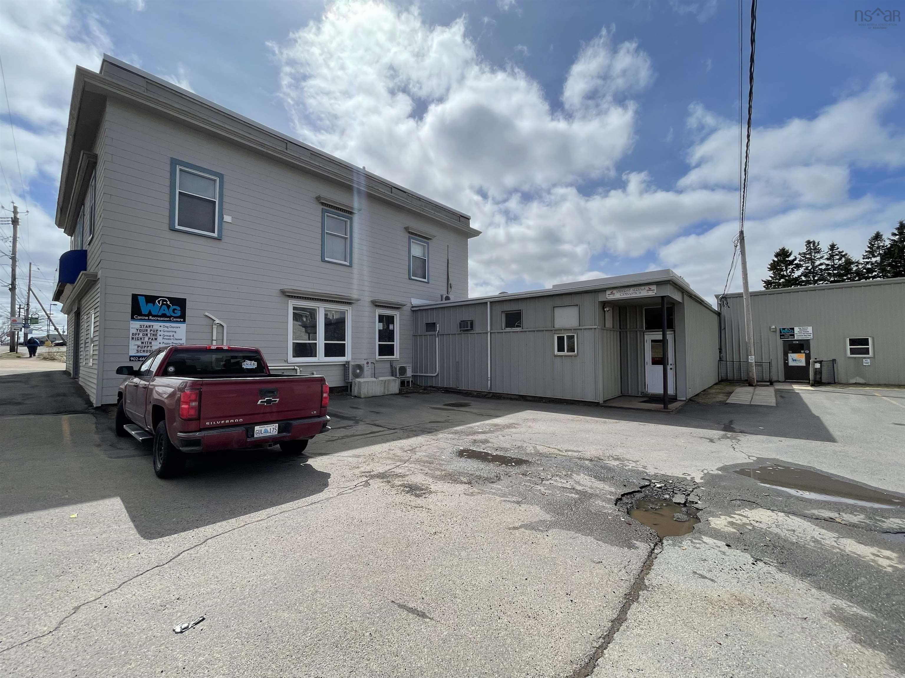 $599,000.00: 10 Lawrence Street, Amherst