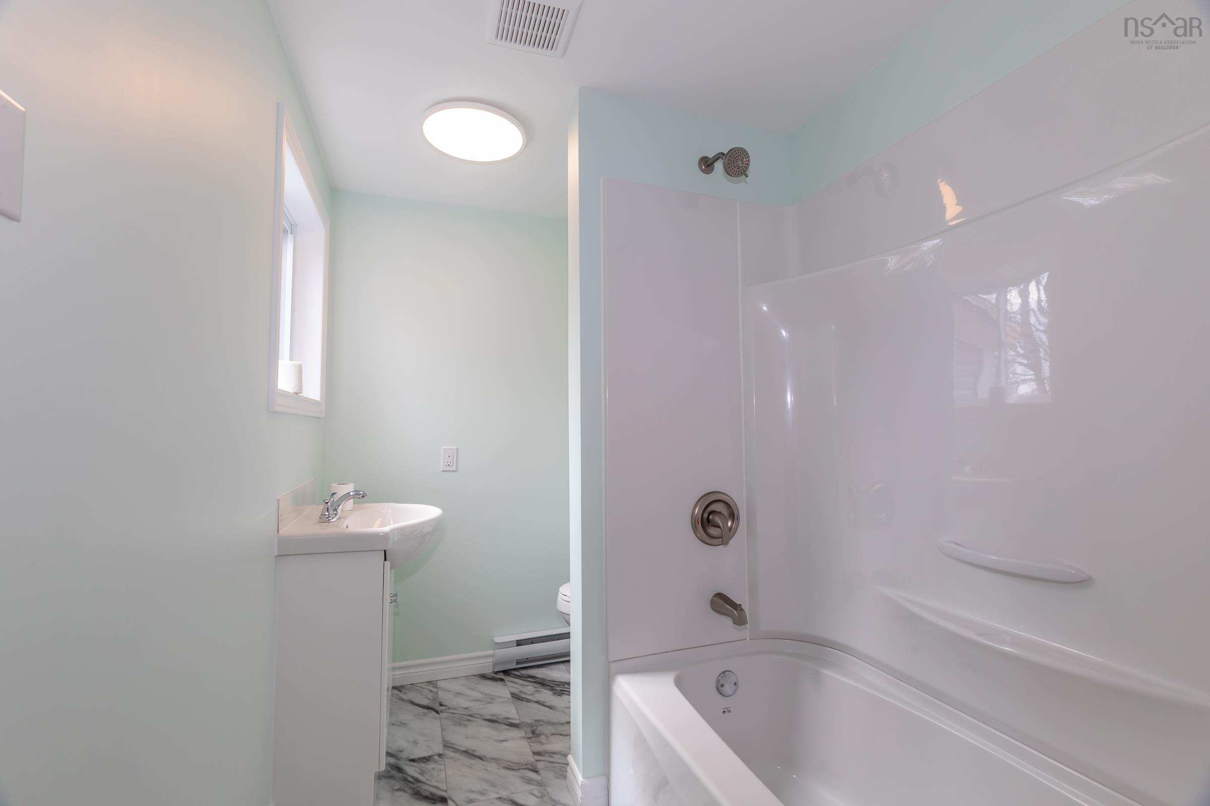 $284,000.00: 1938 Highway 1, Church Point