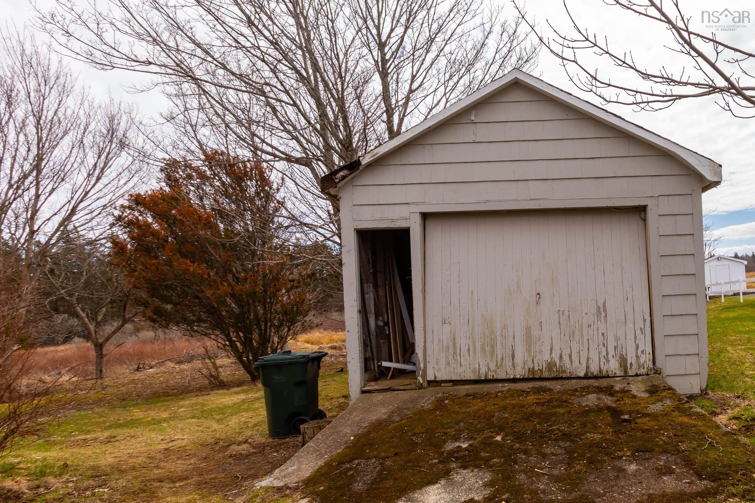 $284,000.00: 1938 Highway 1, Church Point