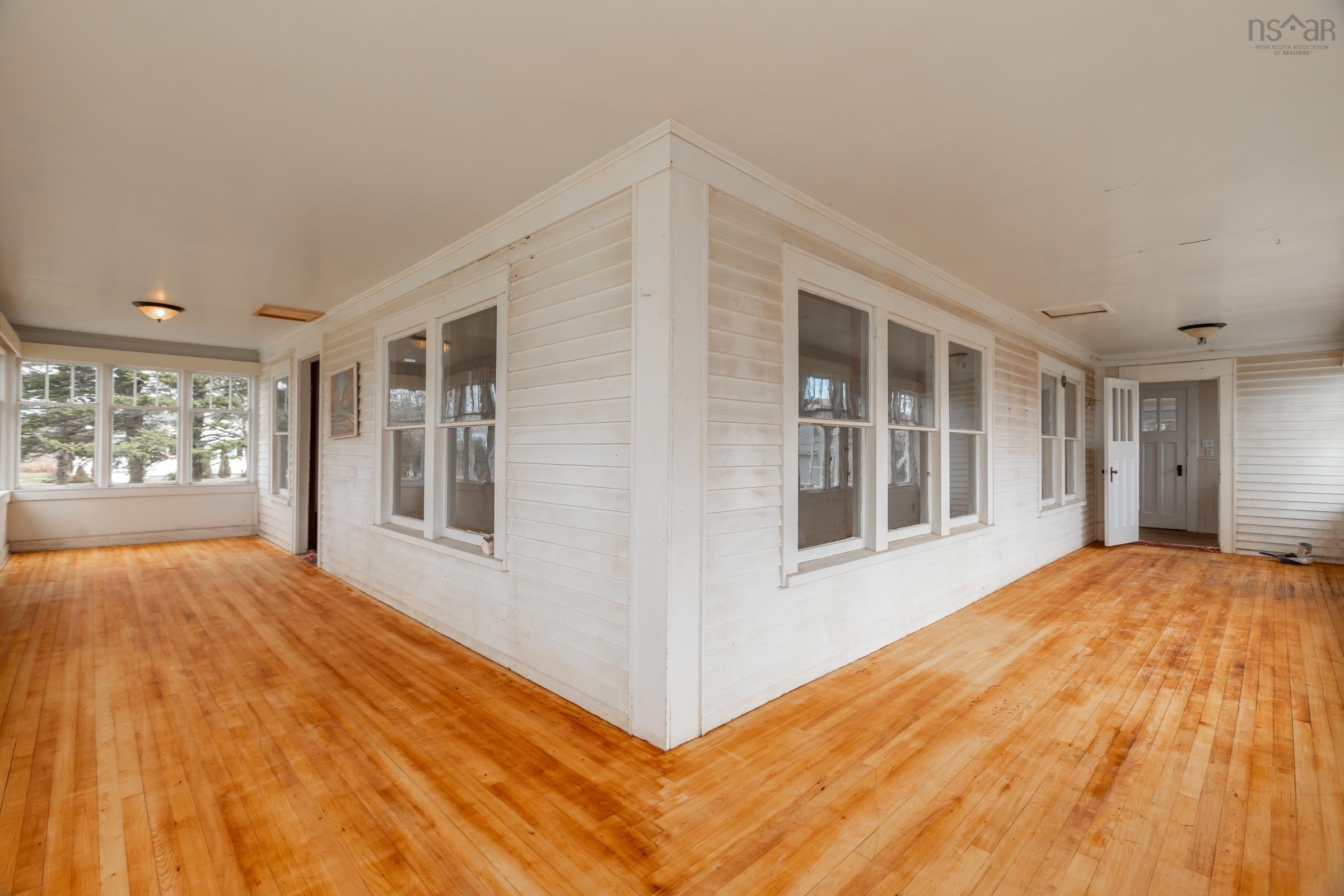 $284,000.00: 1938 Highway 1, Church Point