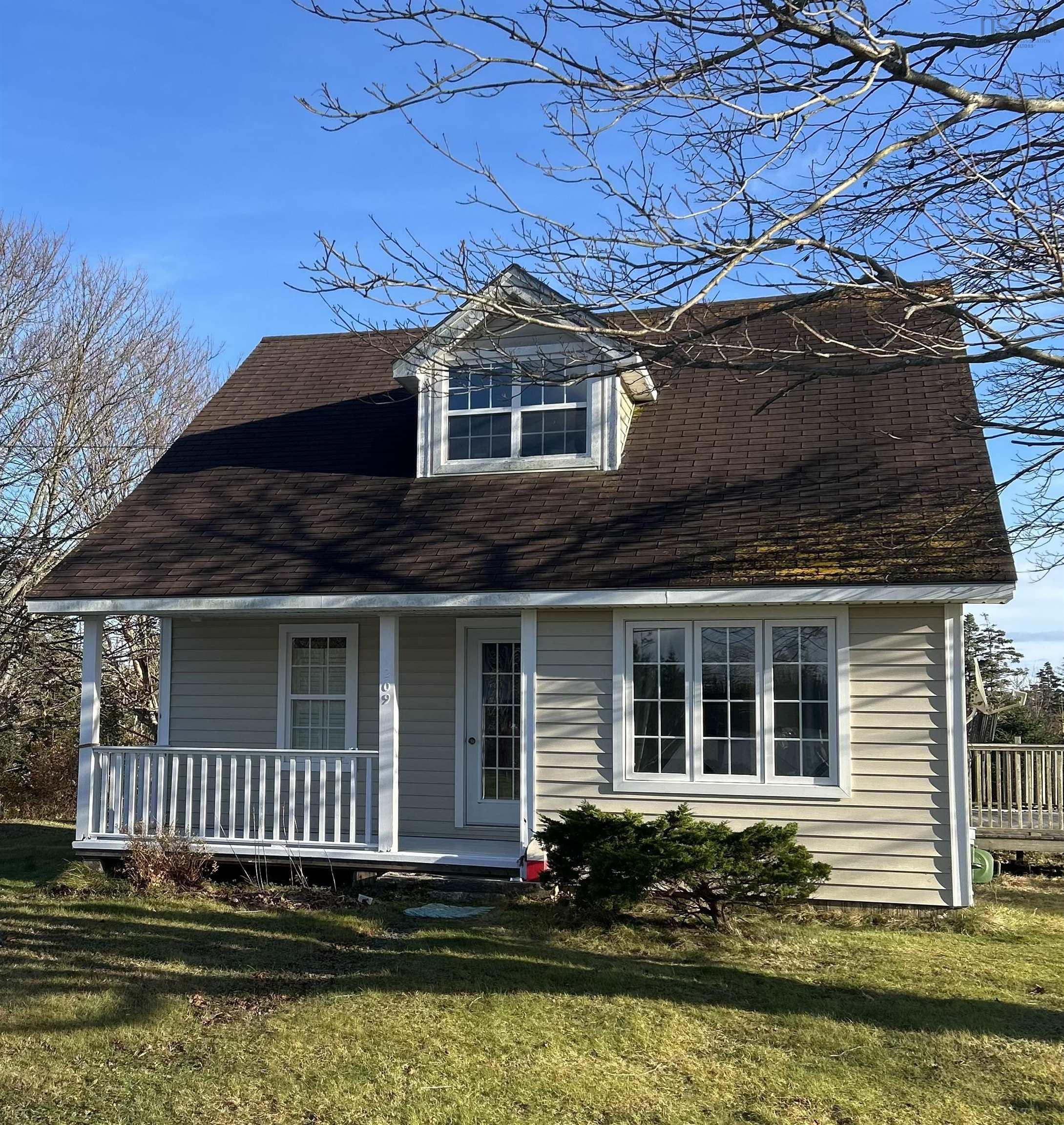 $389,000.00: 1209 Stoney Island, Stoney Island