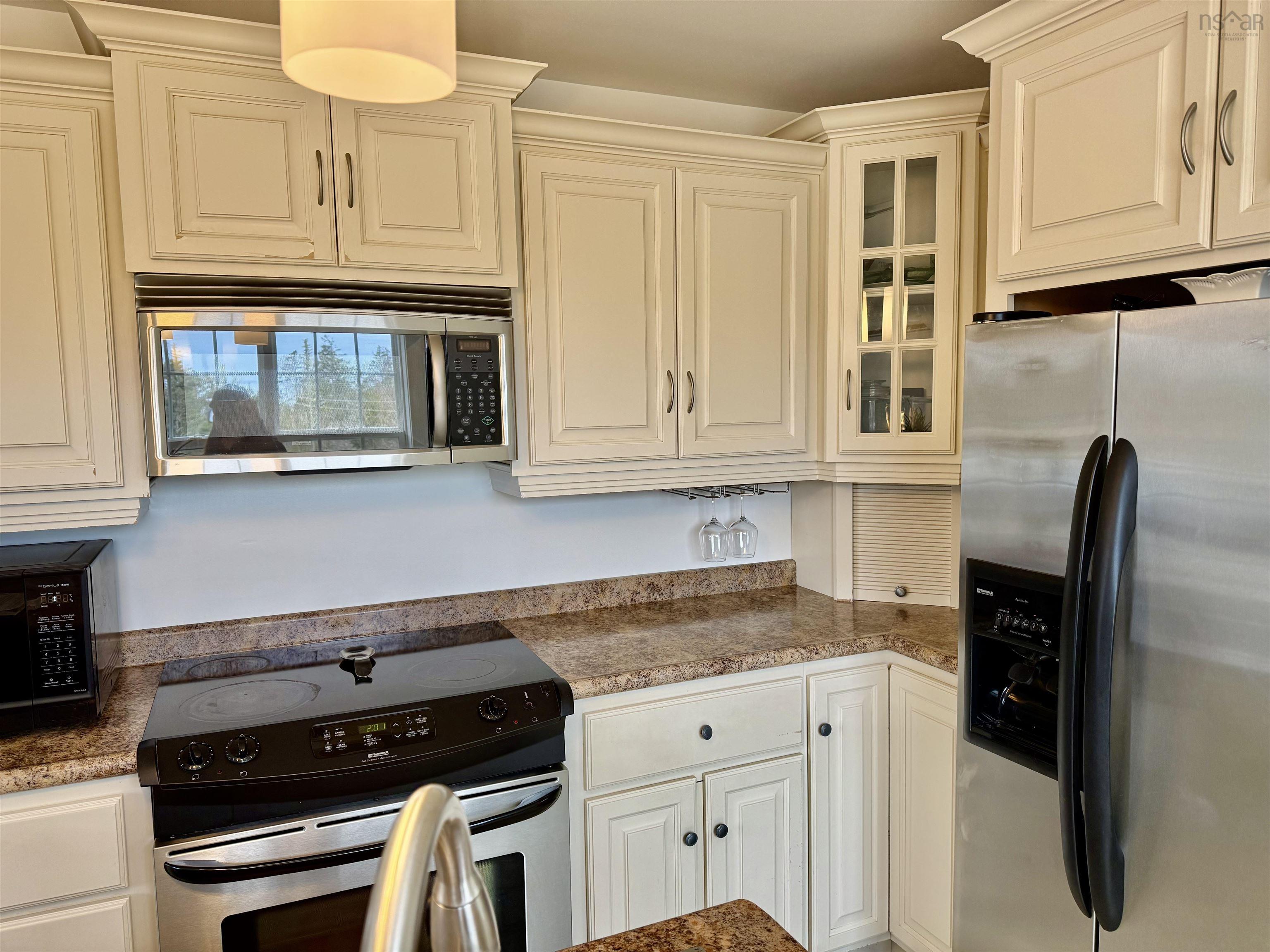 $389,000.00: 1209 Stoney Island, Stoney Island