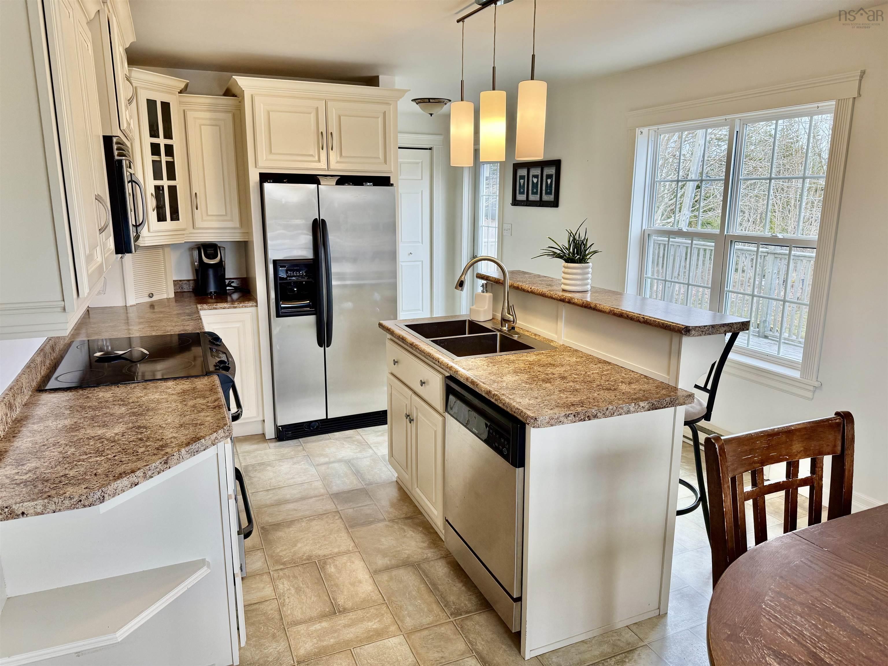 $389,000.00: 1209 Stoney Island, Stoney Island