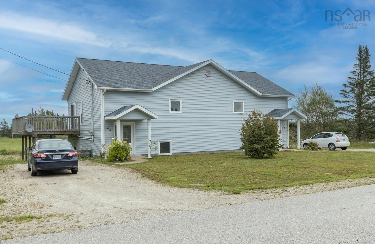 $464,900.00: 42-44 Bellmont Avenue, North Chegoggin