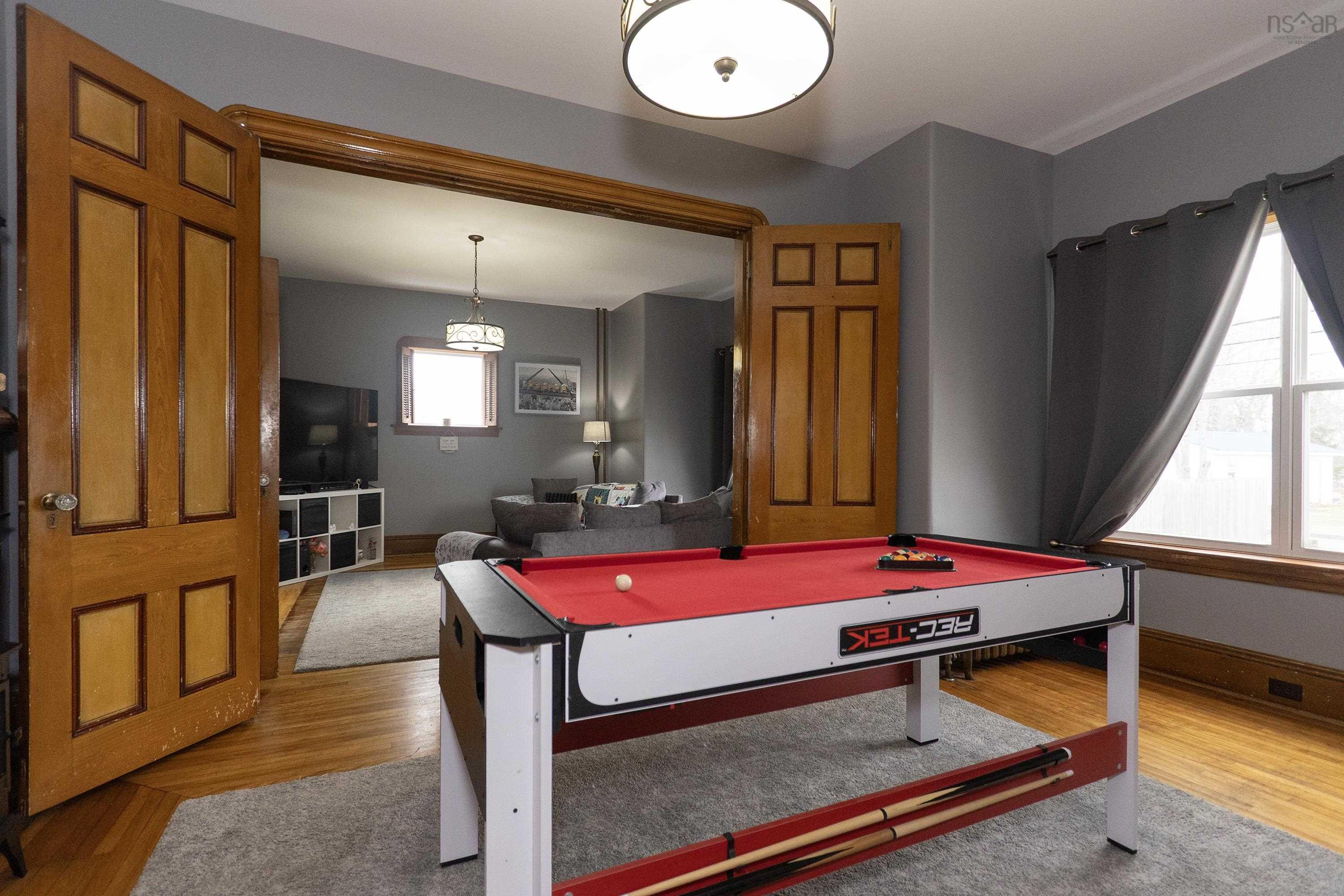 $349,900.00: 85 Church Street, Springhill