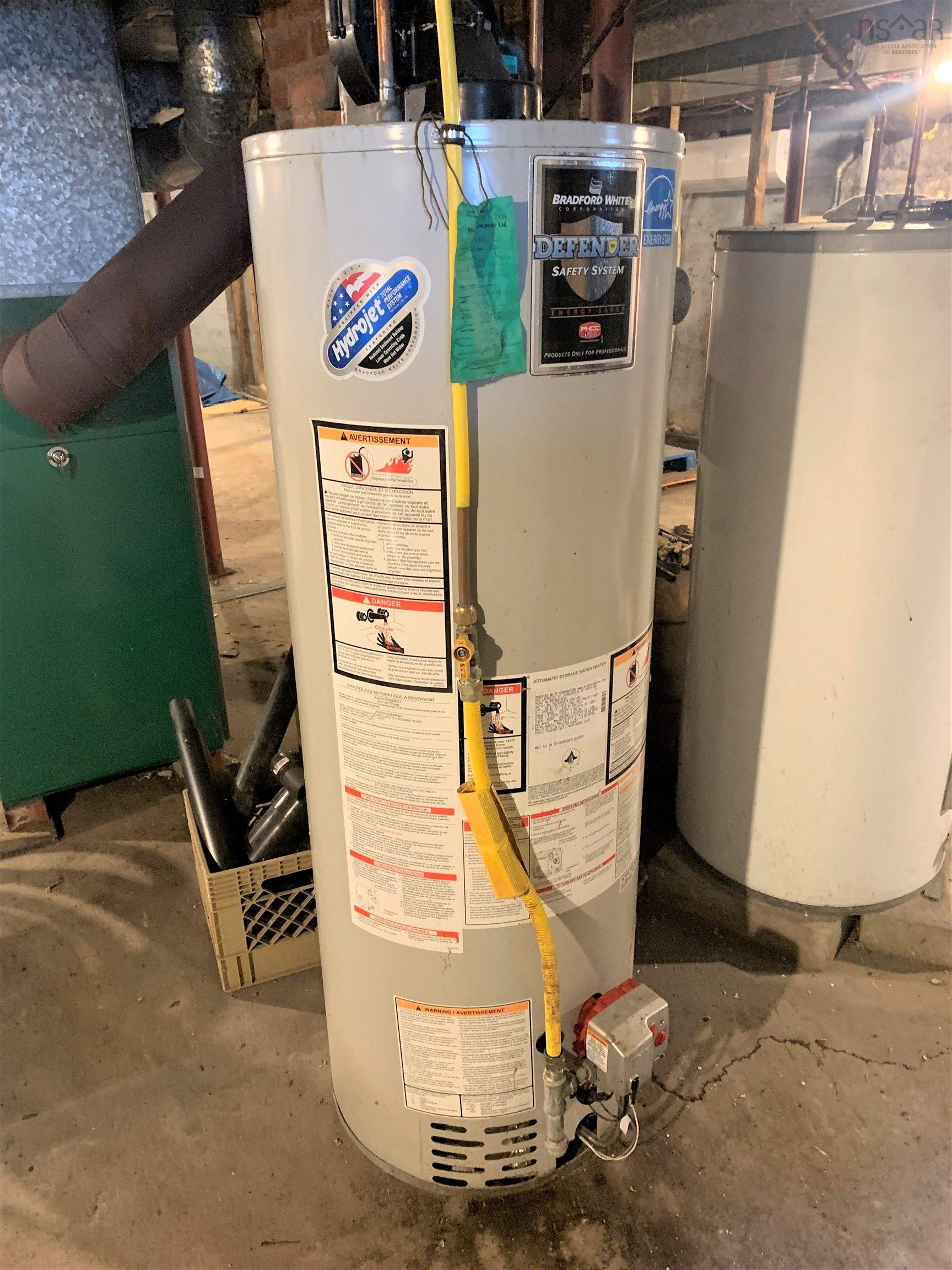 $324,900.00: 6 Junction Road, Springhill