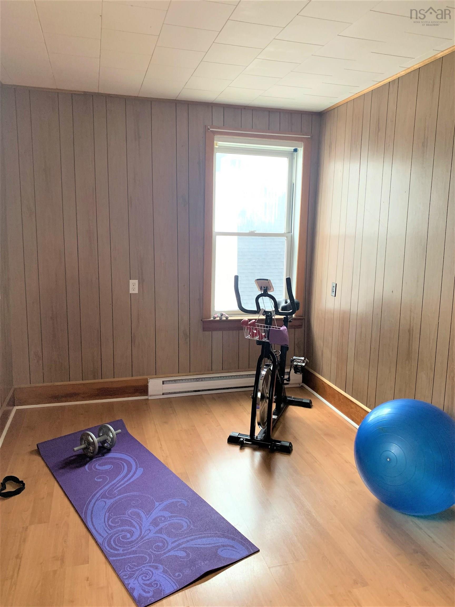 $324,900.00: 6 Junction Road, Springhill