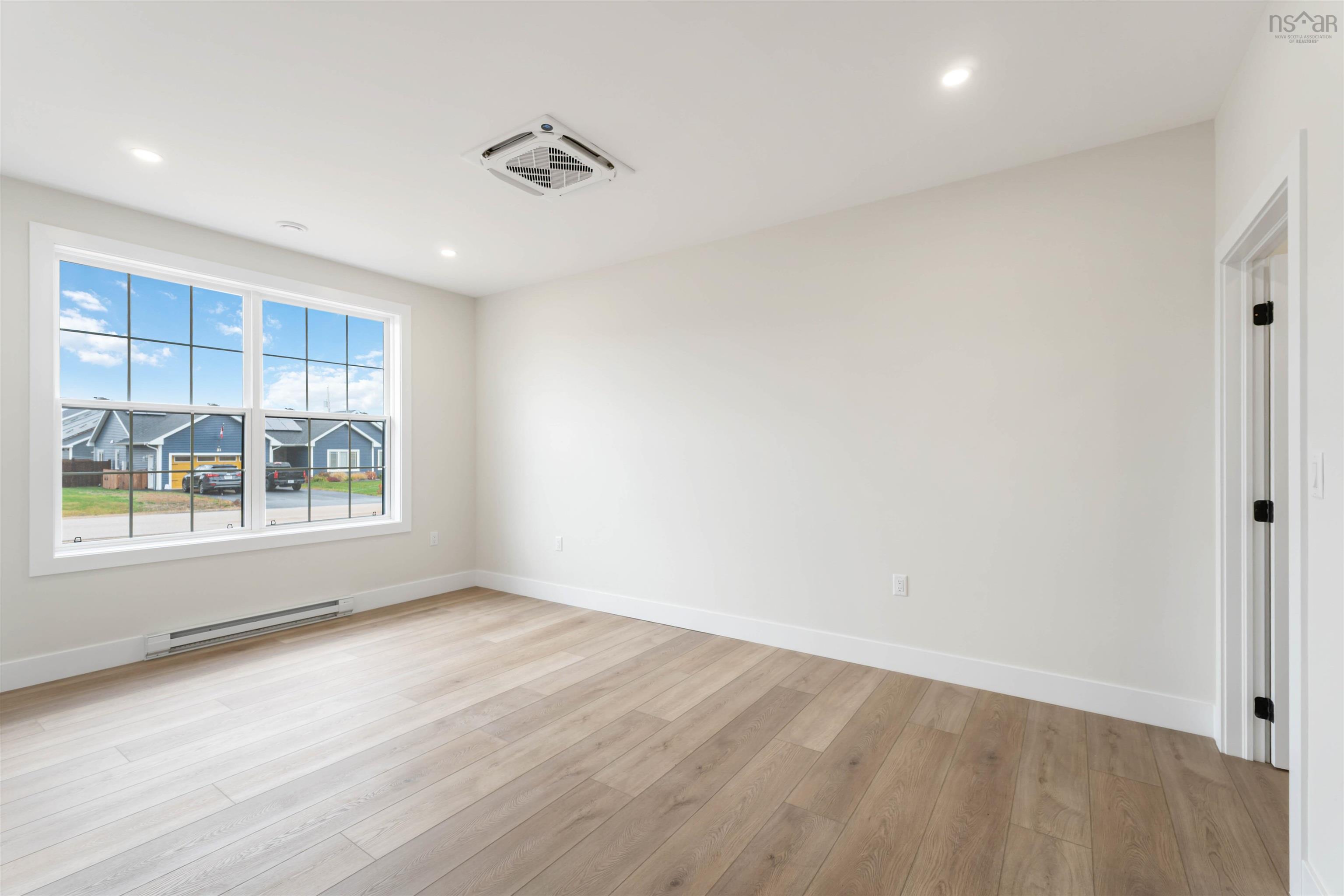 $618,500.00: 16 Cynthia Drive, Kingston