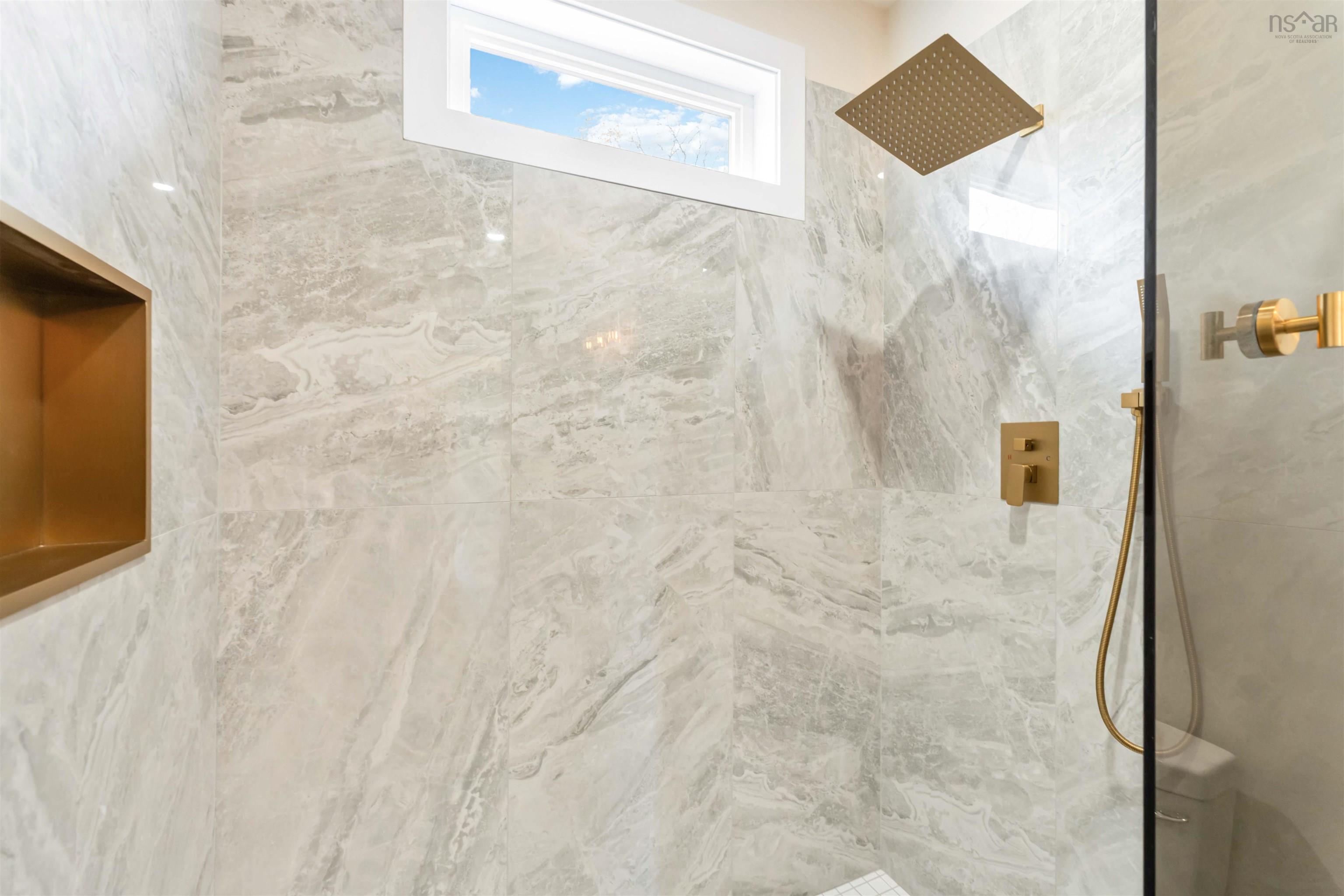 $618,500.00: 16 Cynthia Drive, Kingston