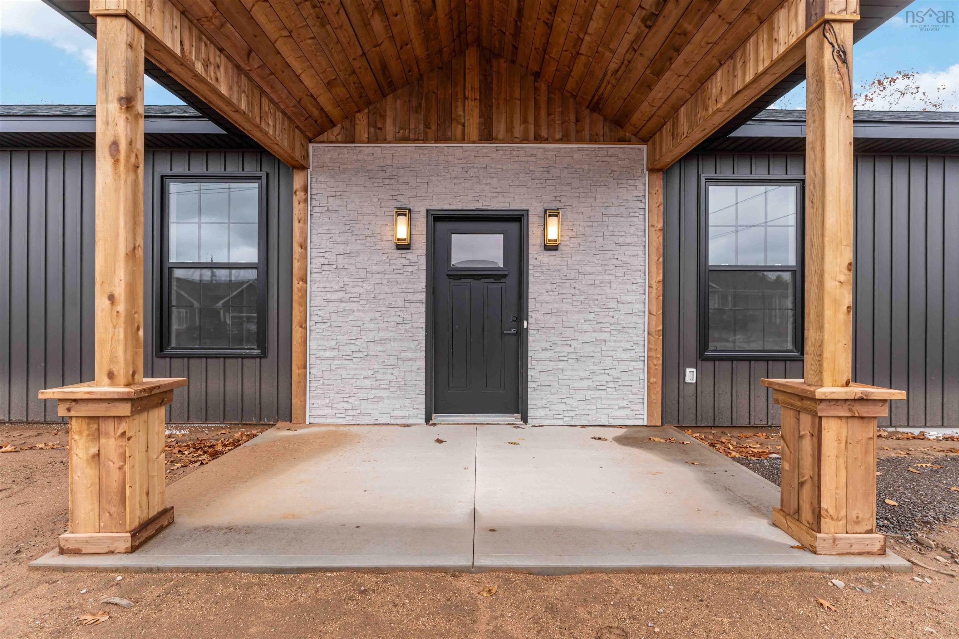 $618,500.00: 16 Cynthia Drive, Kingston