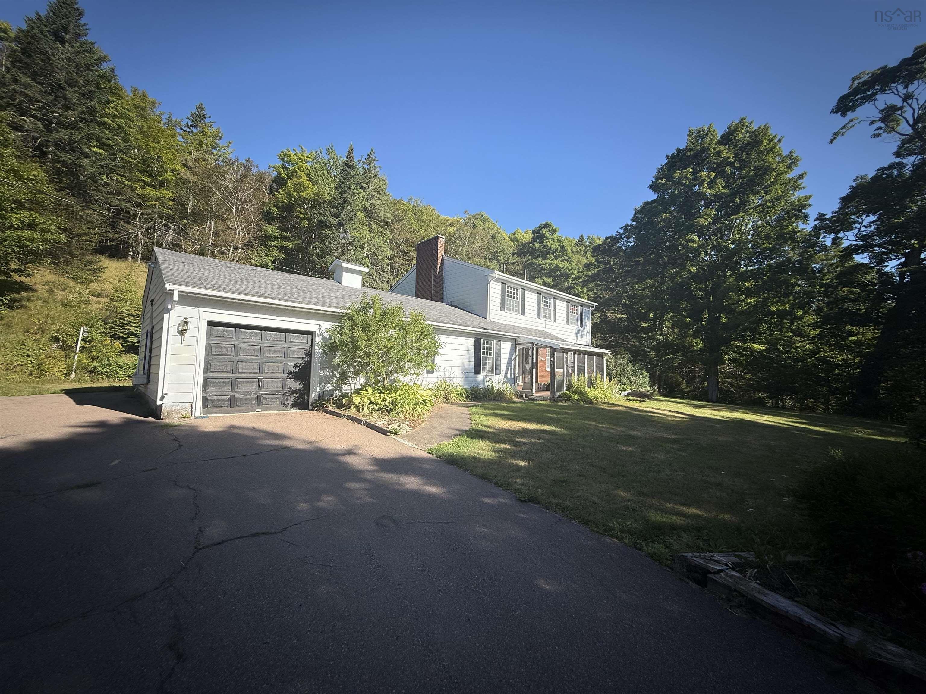 $375,000.00: 459 Upper Road, Londonderry