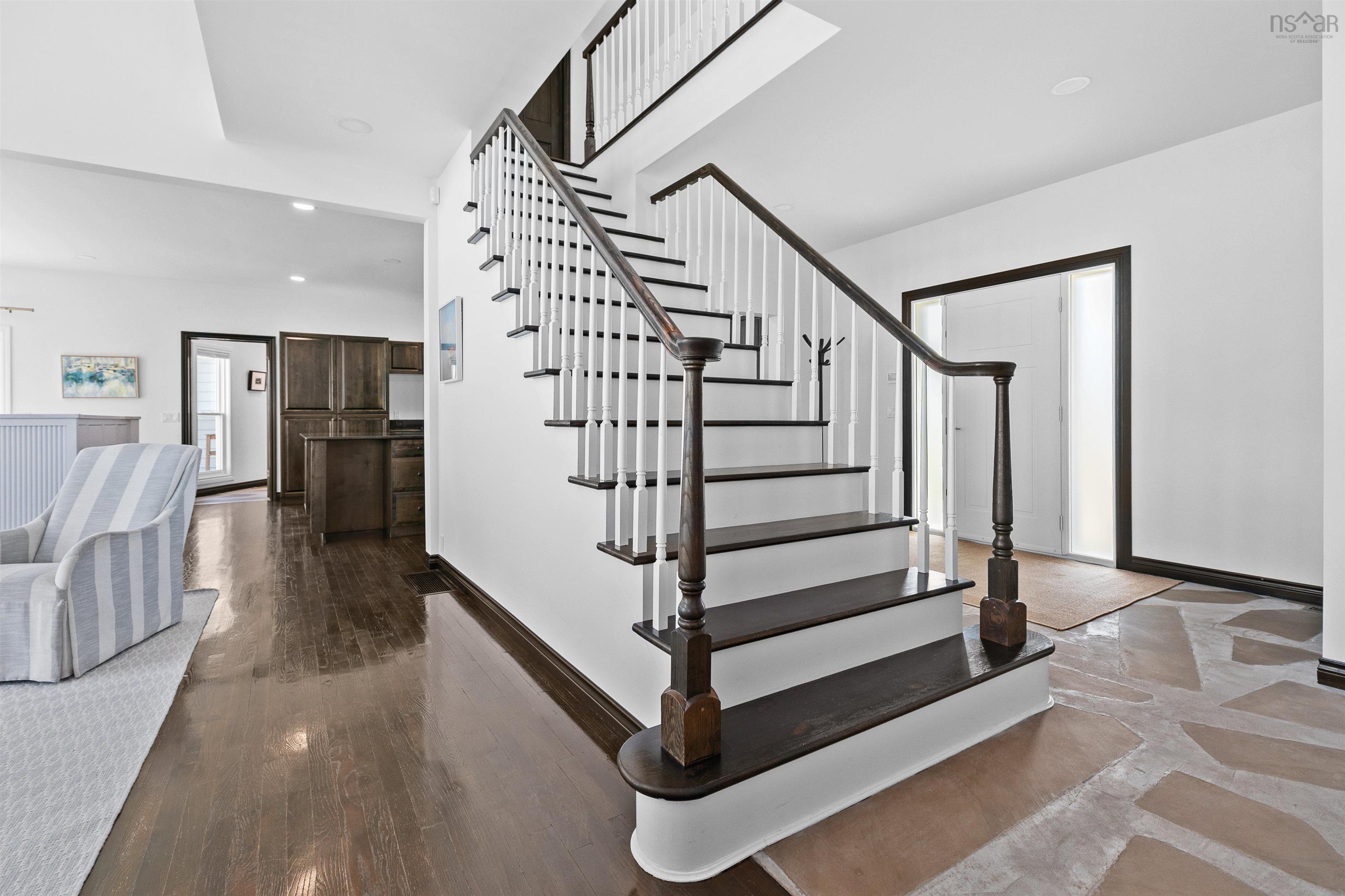 $1,349,000.00: 5293 Little Harbour Road, Little Harbour