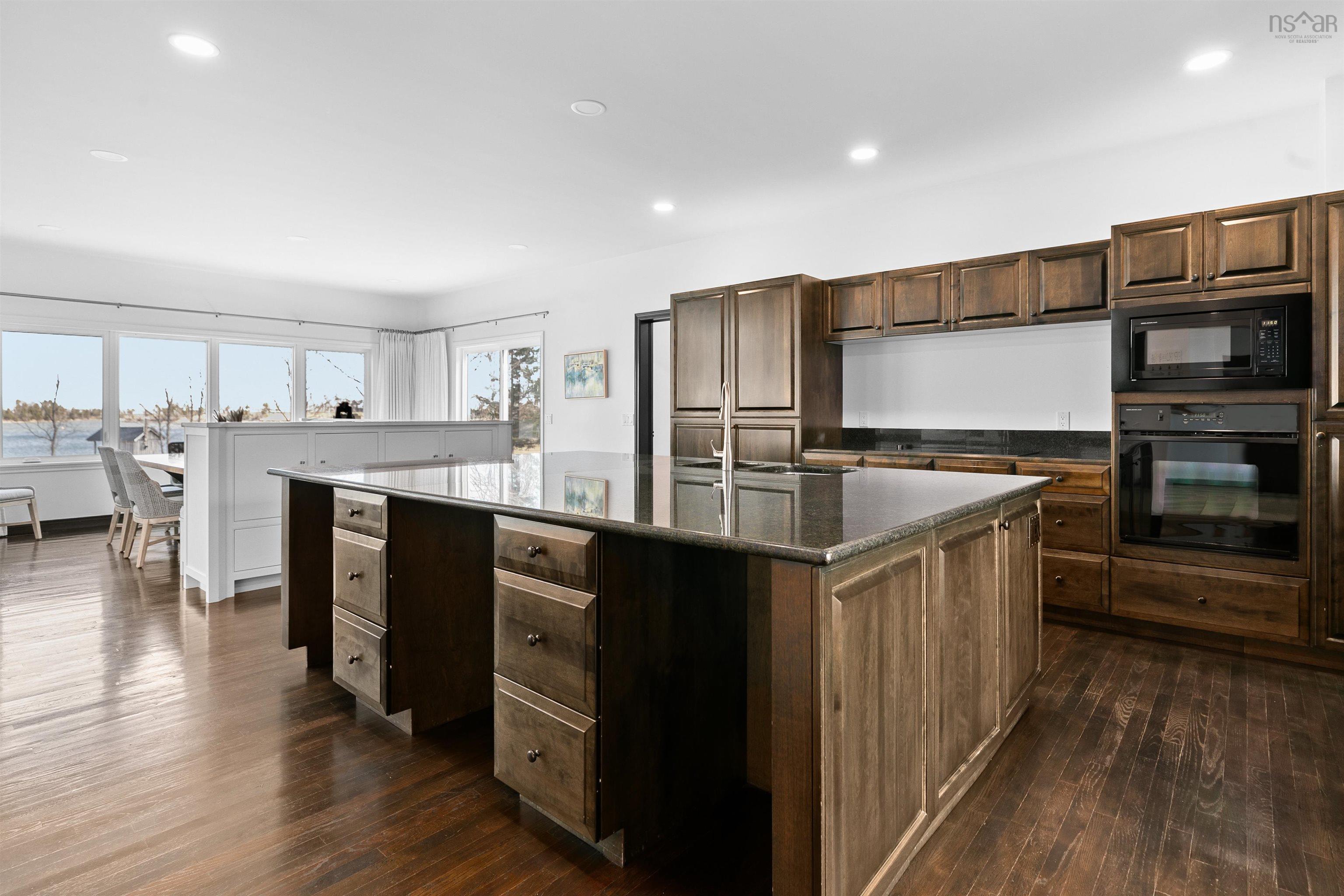 $1,349,000.00: 5293 Little Harbour Road, Little Harbour