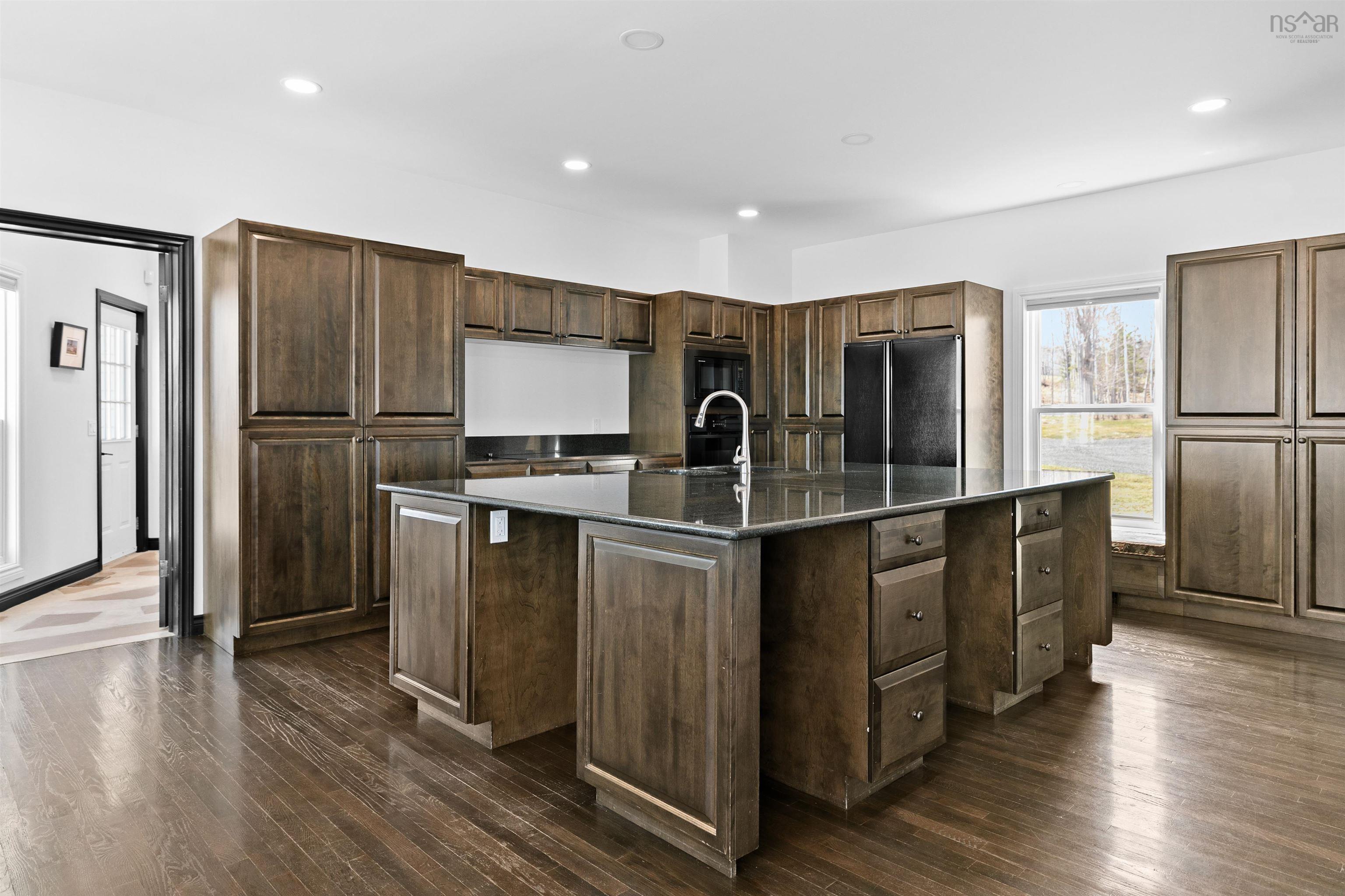 $1,349,000.00: 5293 Little Harbour Road, Little Harbour