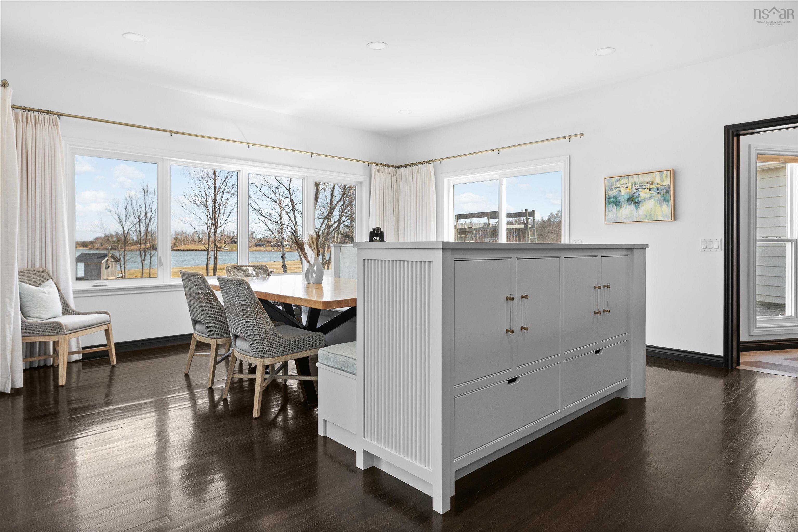 $1,349,000.00: 5293 Little Harbour Road, Little Harbour