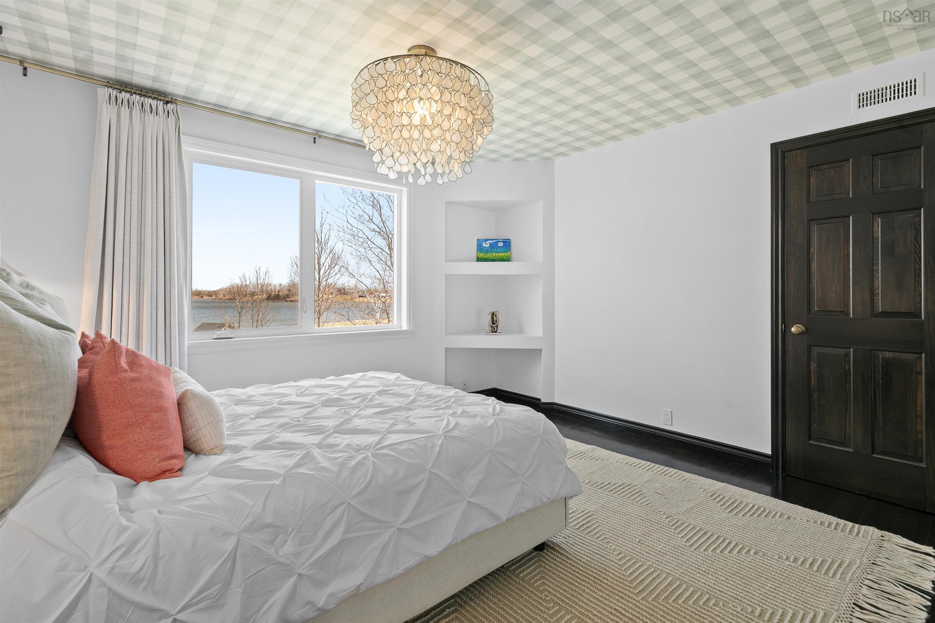 $1,349,000.00: 5293 Little Harbour Road, Little Harbour