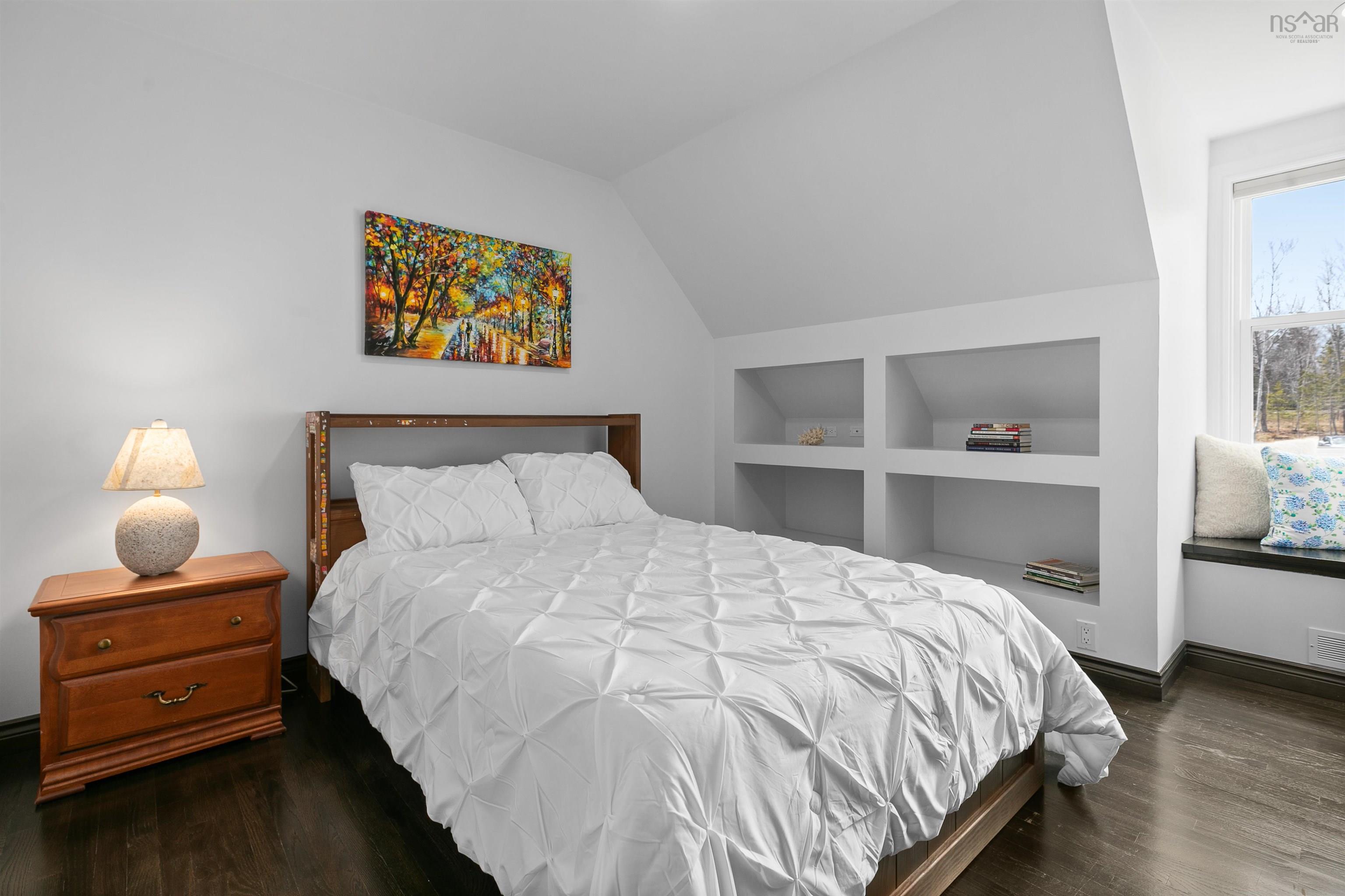 $1,349,000.00: 5293 Little Harbour Road, Little Harbour