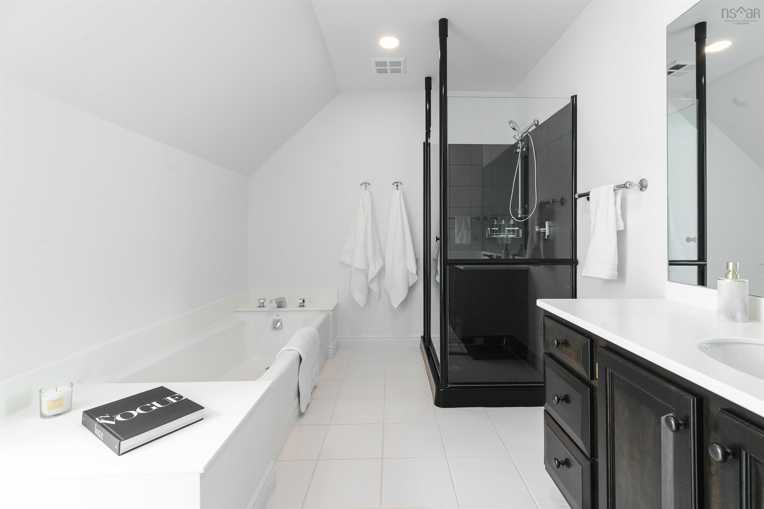 $1,349,000.00: 5293 Little Harbour Road, Little Harbour