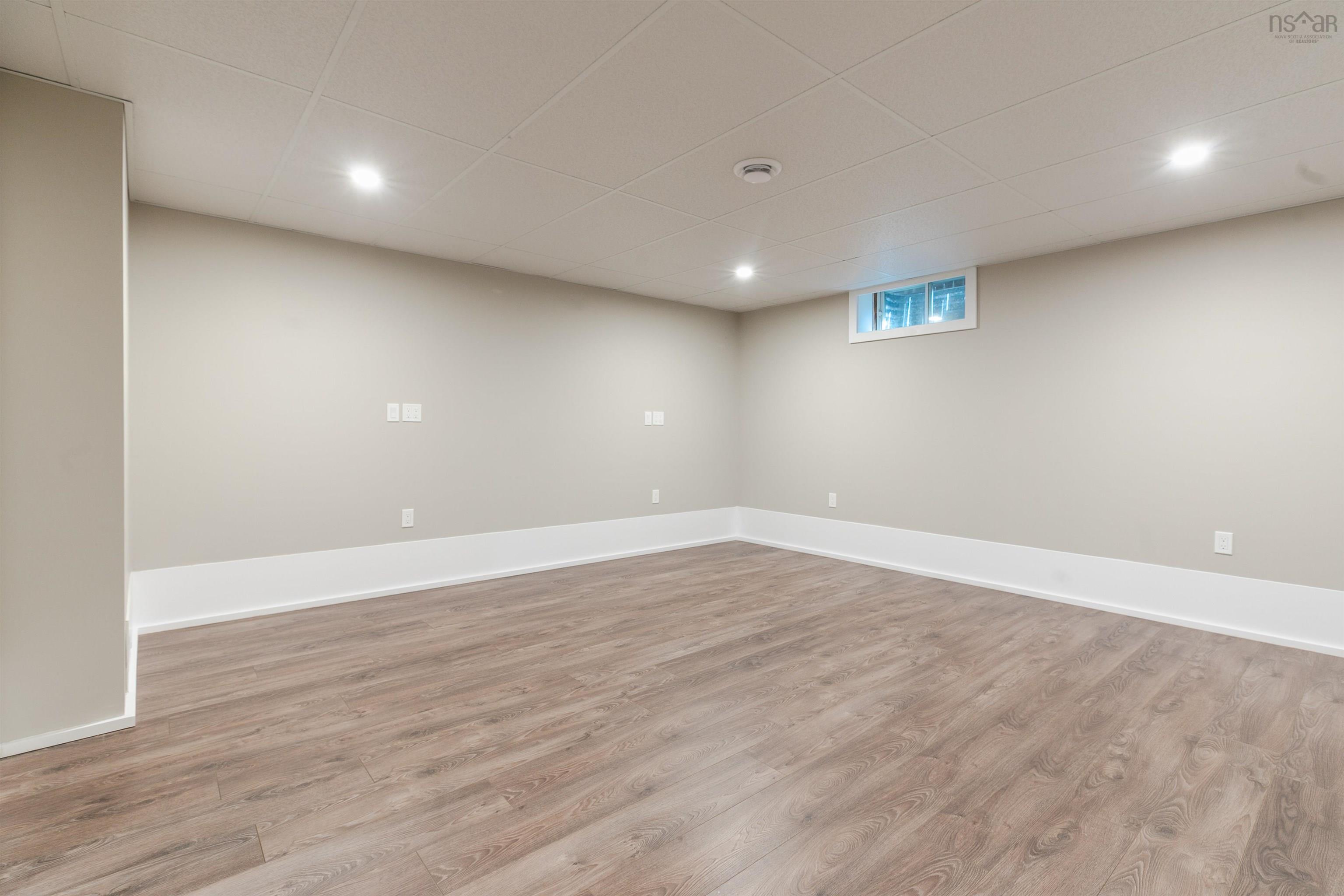 $1,349,000.00: 5293 Little Harbour Road, Little Harbour