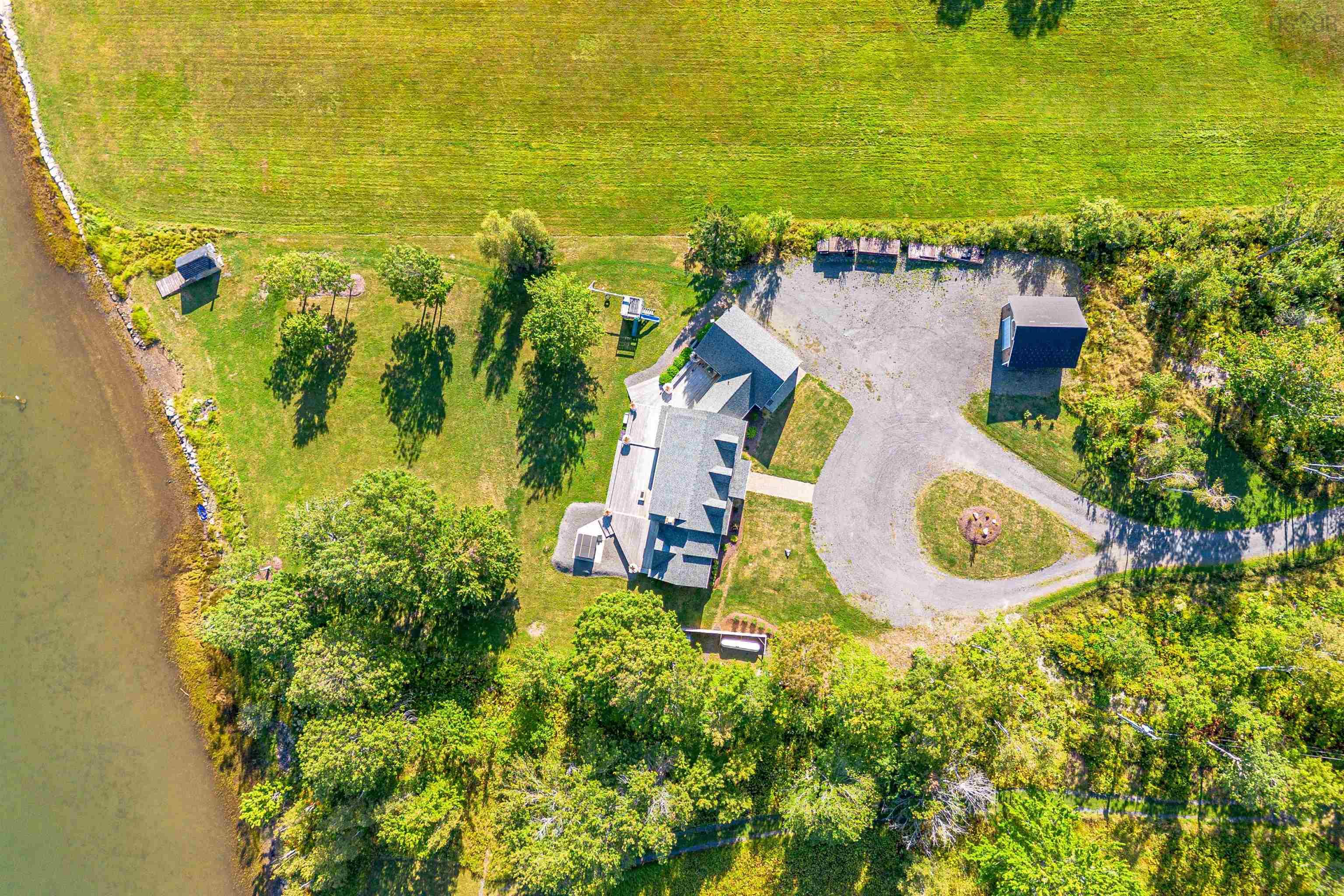 $1,349,000.00: 5293 Little Harbour Road, Little Harbour