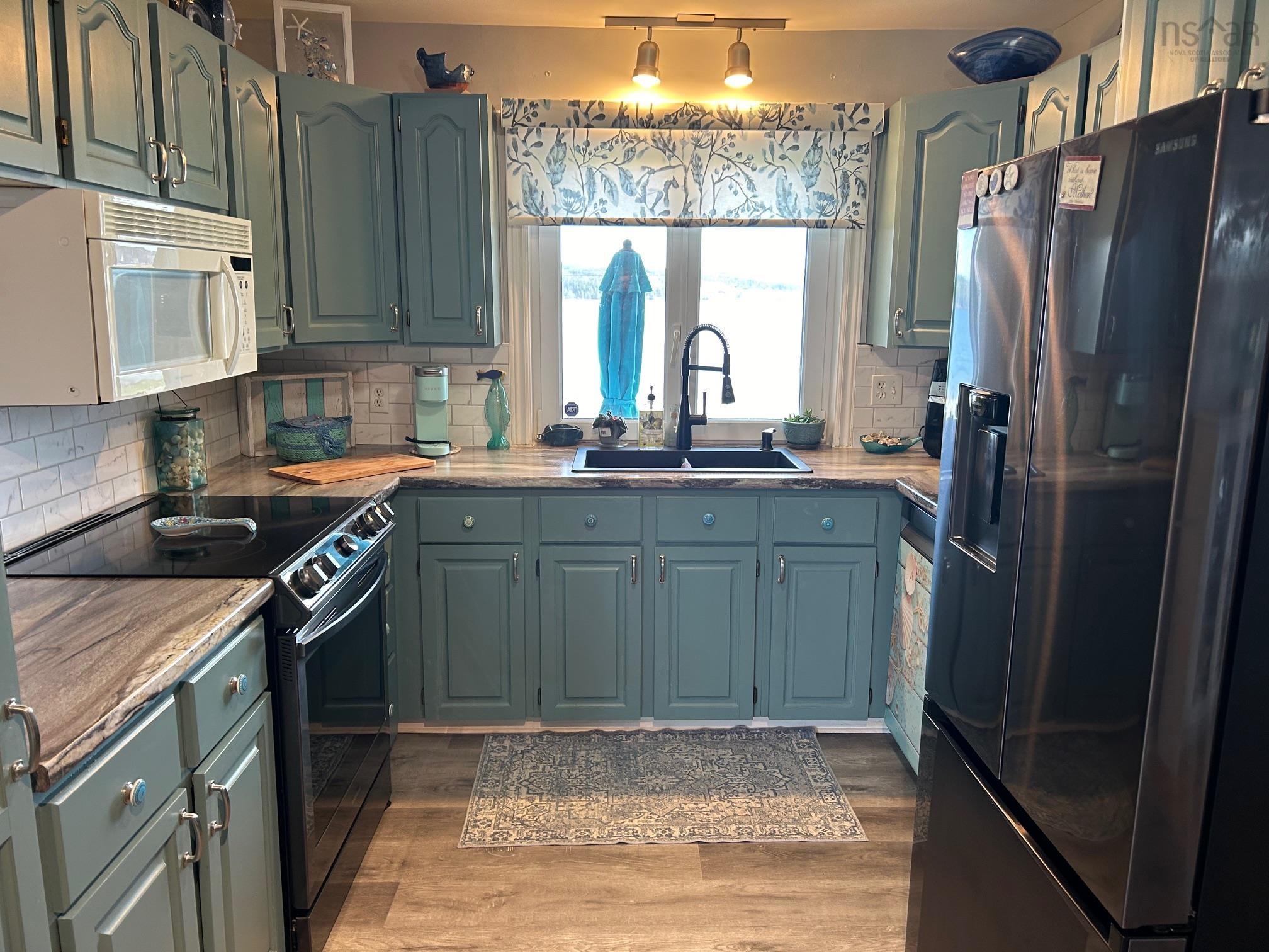 $775,000.00: 78 Fort Point Road, Lahave