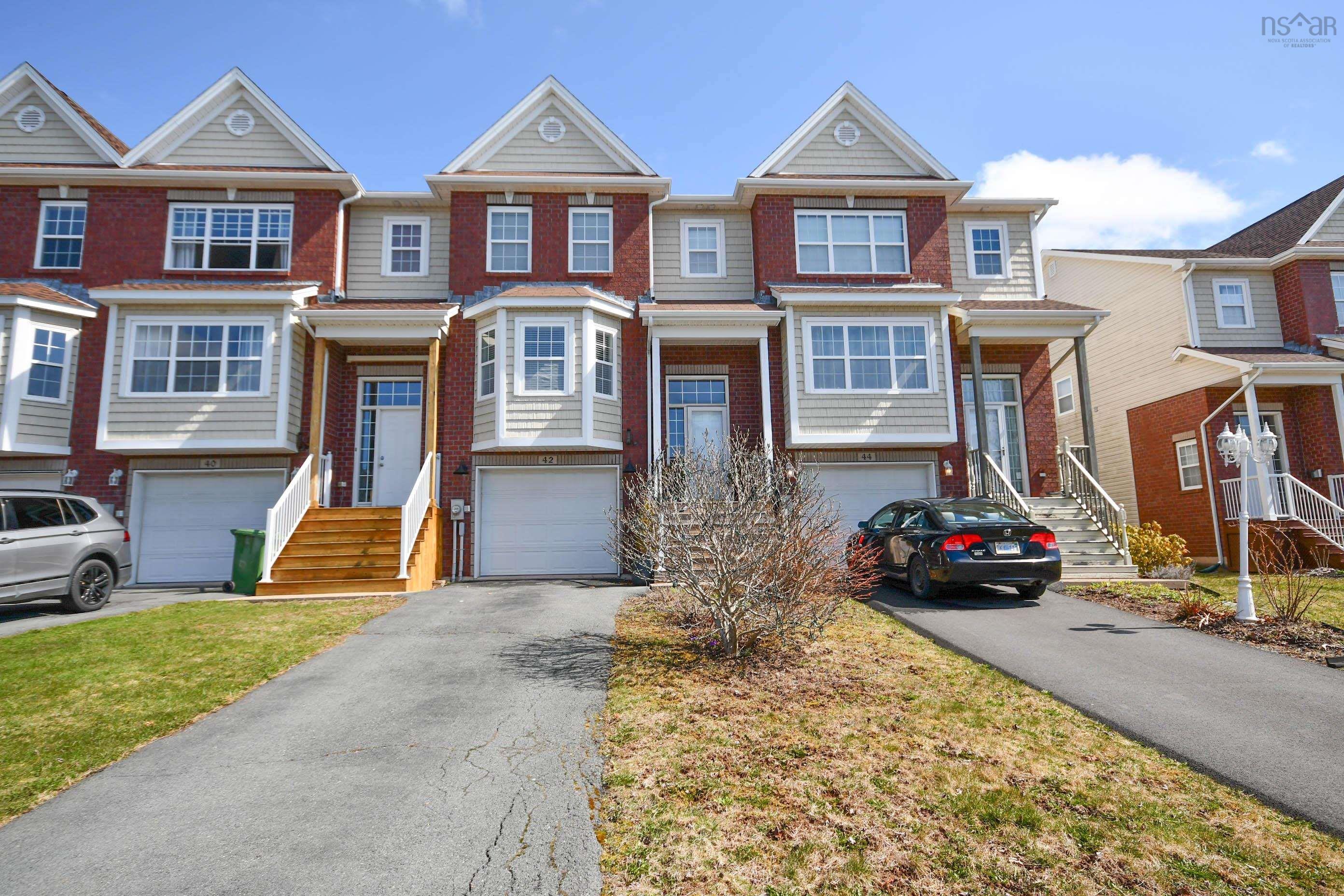 42 Surrey Way, Dartmouth, NS (MLS® 202508727)