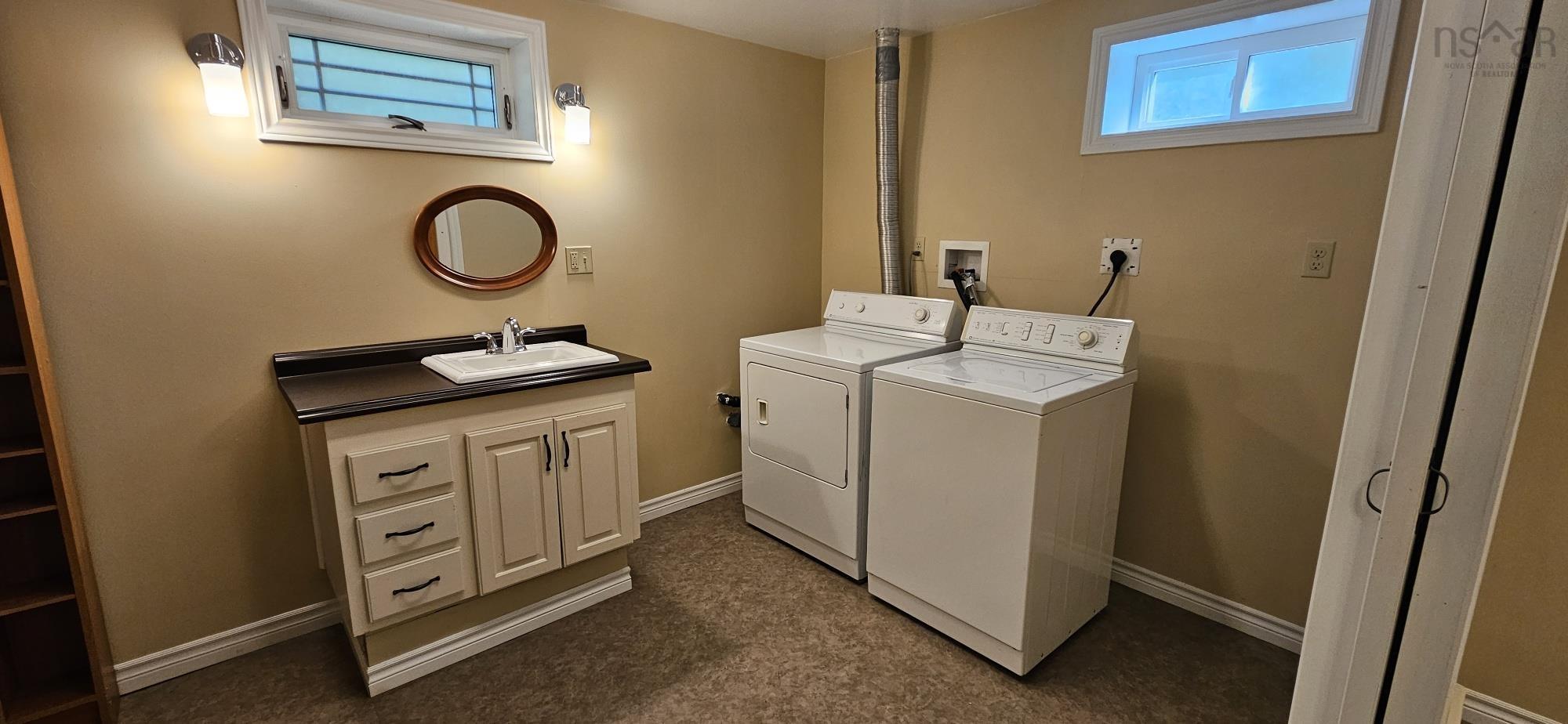 $255,000.00: 940 East Dalhousie Road, East Dalhousie