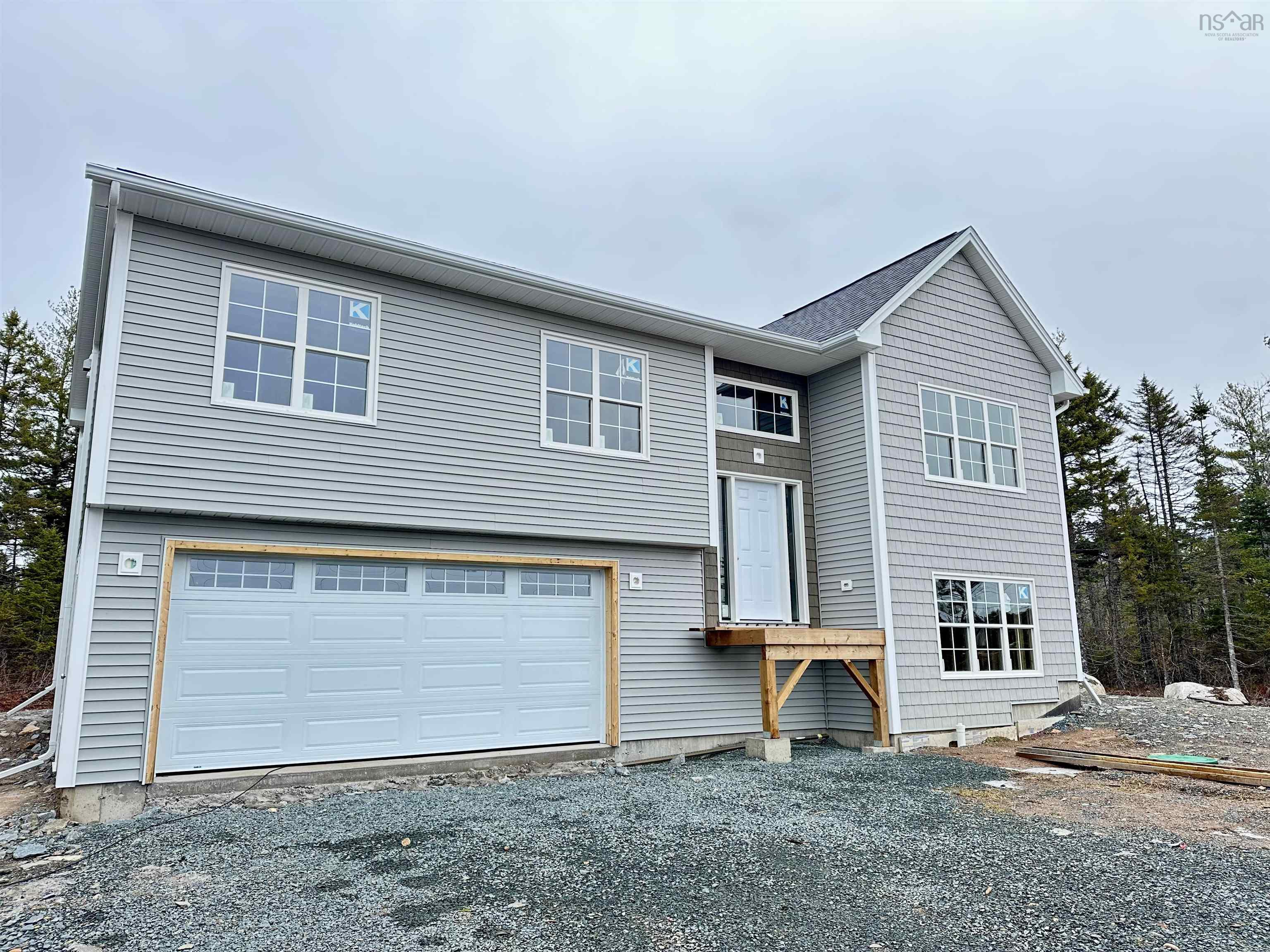 744 682 Celebration Drive, Fall River, NS (MLS 202508770)