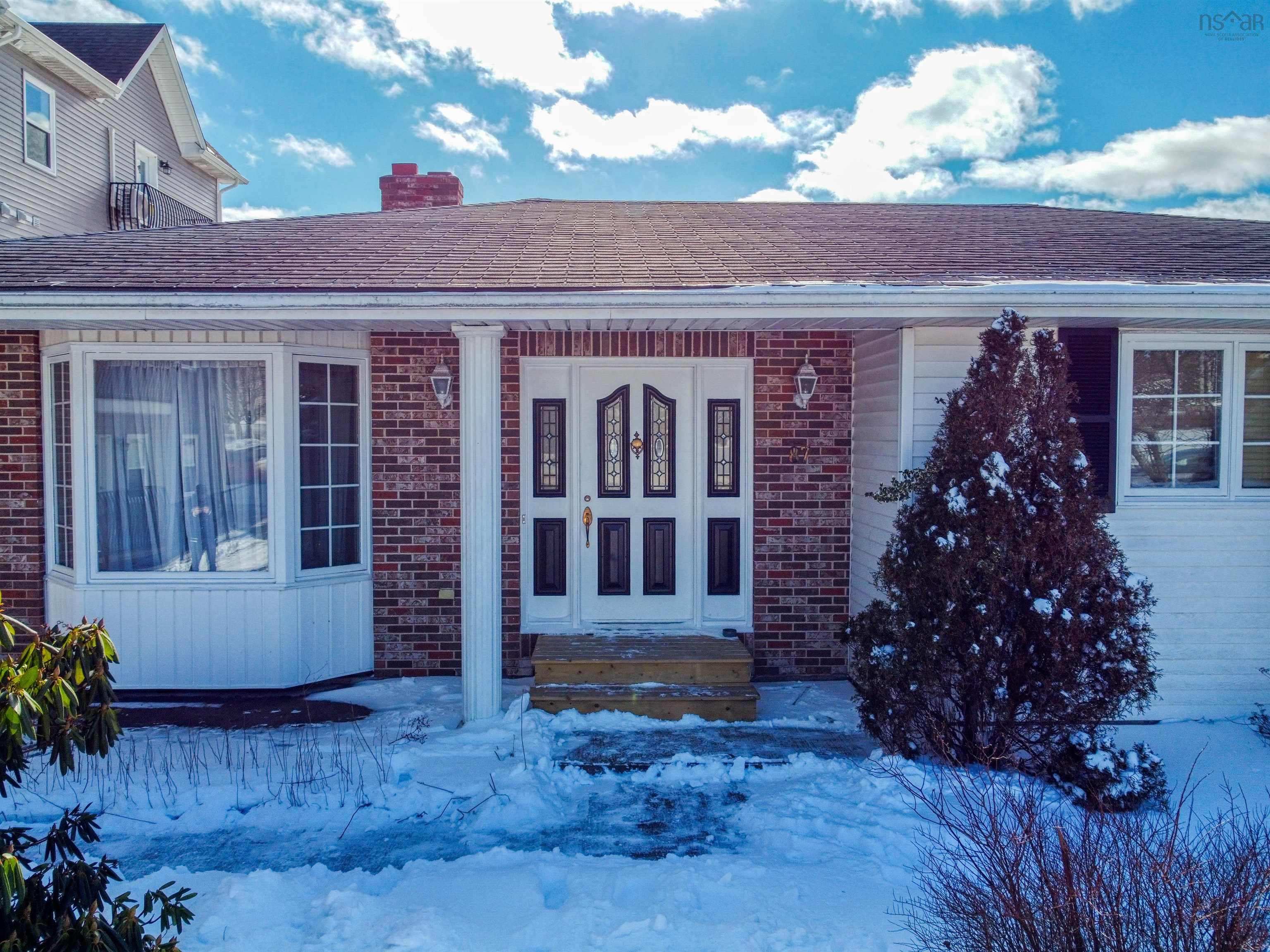 87 Cow Bay Road, Eastern Passage, NS (MLS® 202508778)